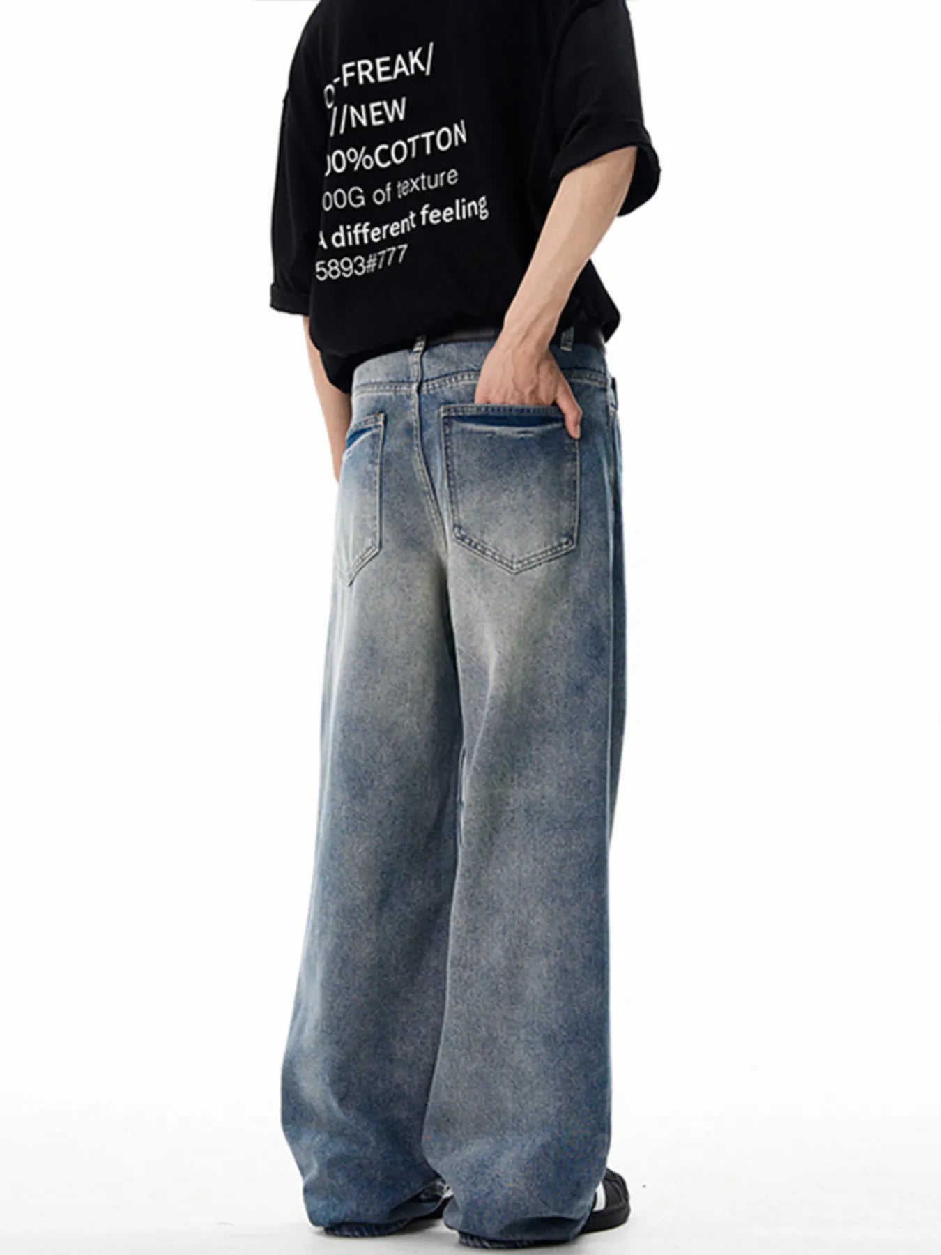 Men's Washed Wide Leg Relaxed Fit Jeans