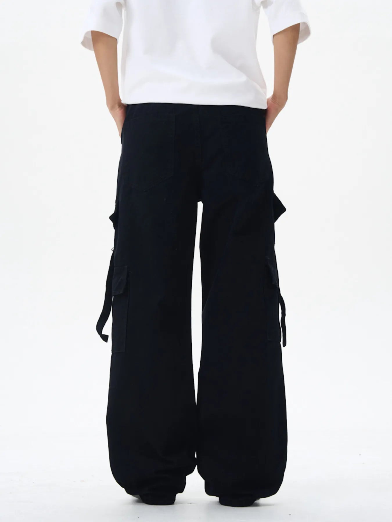 Men's Wide Leg Cargo Pants