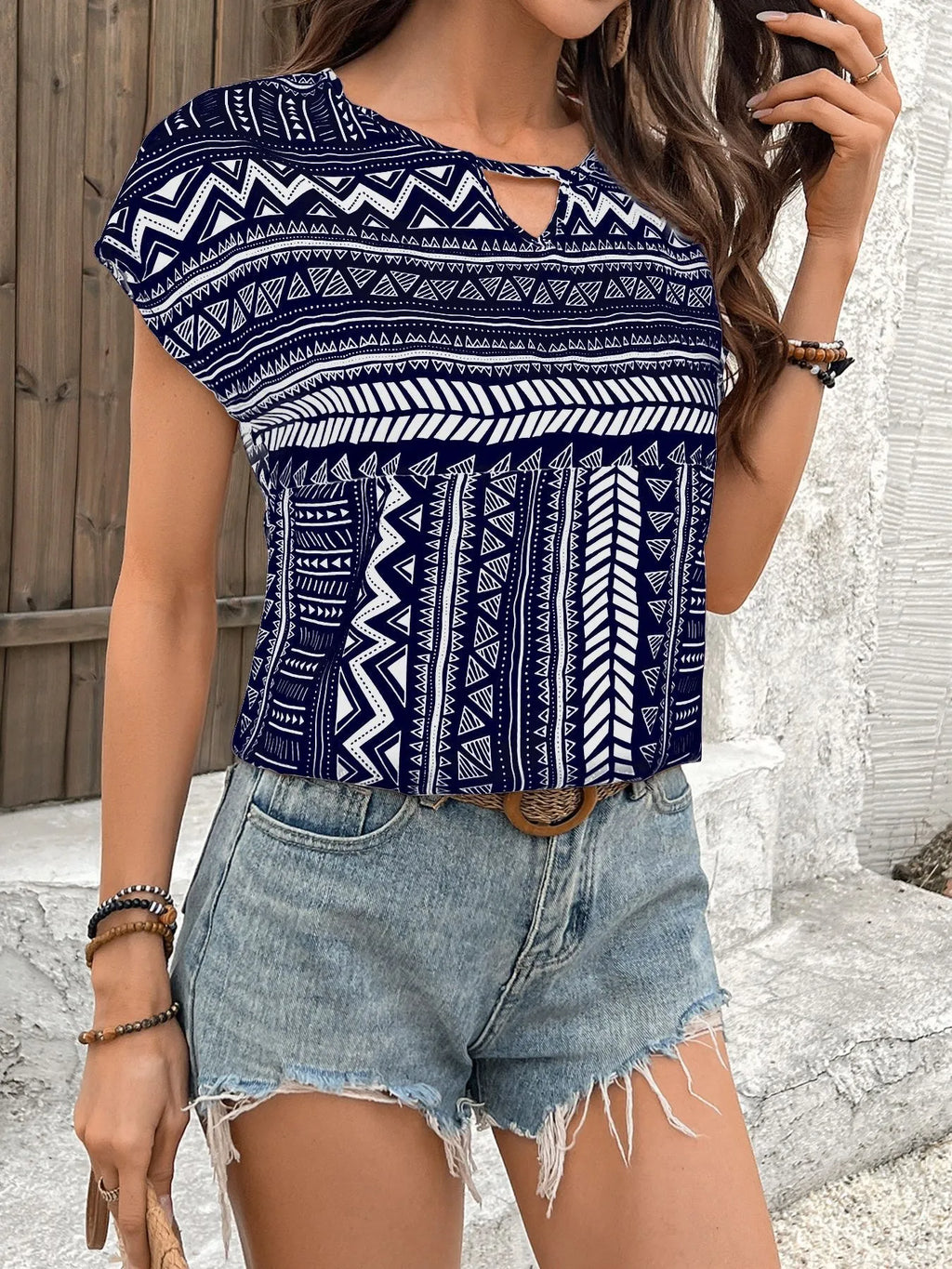 Geometric Print Short Sleeve Blouse