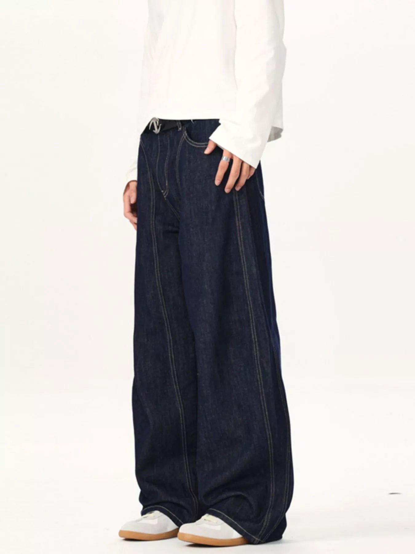 Men's Wide Leg Jeans