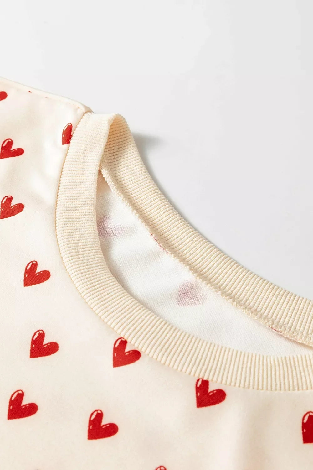 Heart Print Round Neck Long Sleeve Regular Fit Sweatshirt