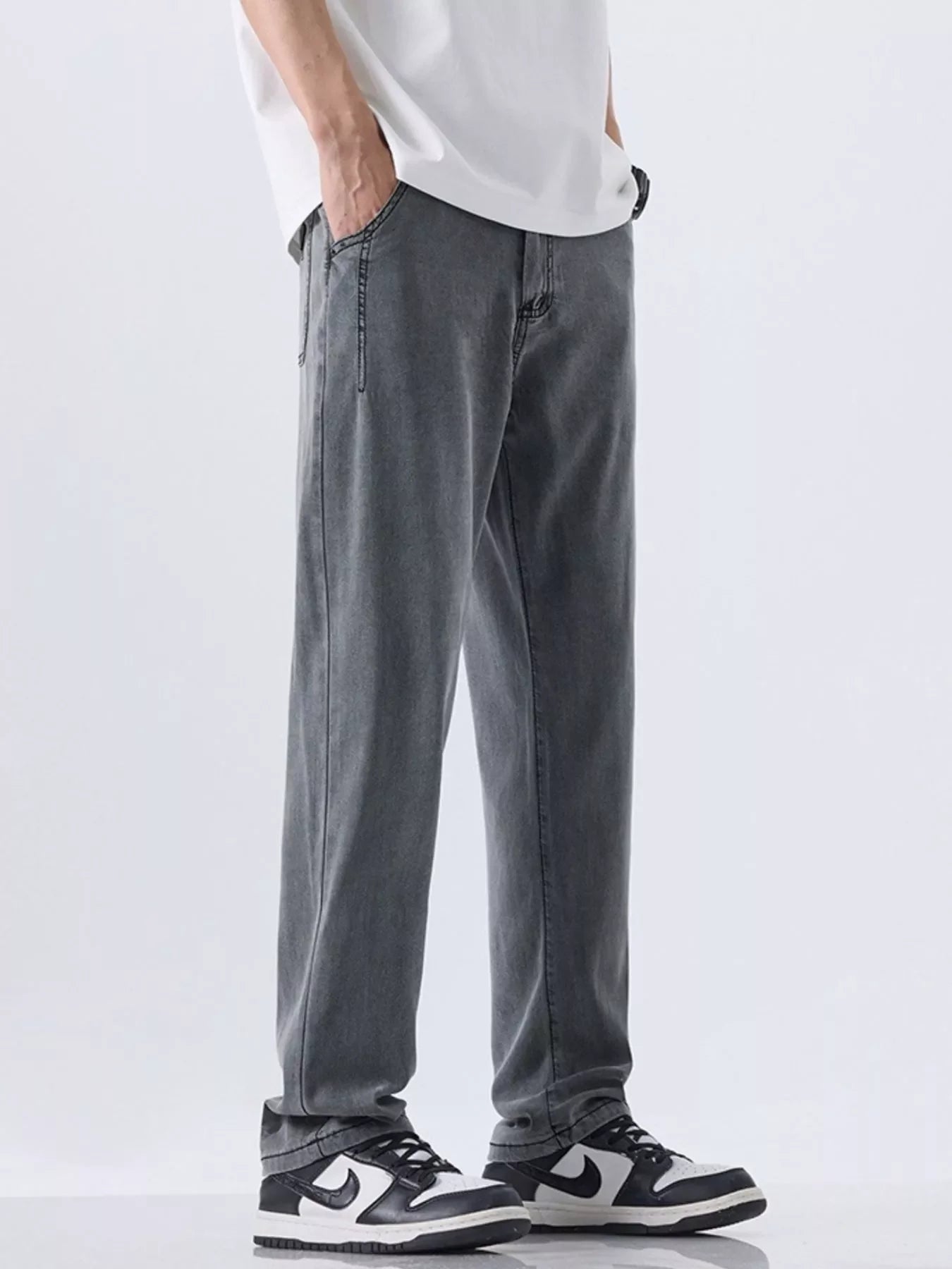 Men's Wide Leg Jeans