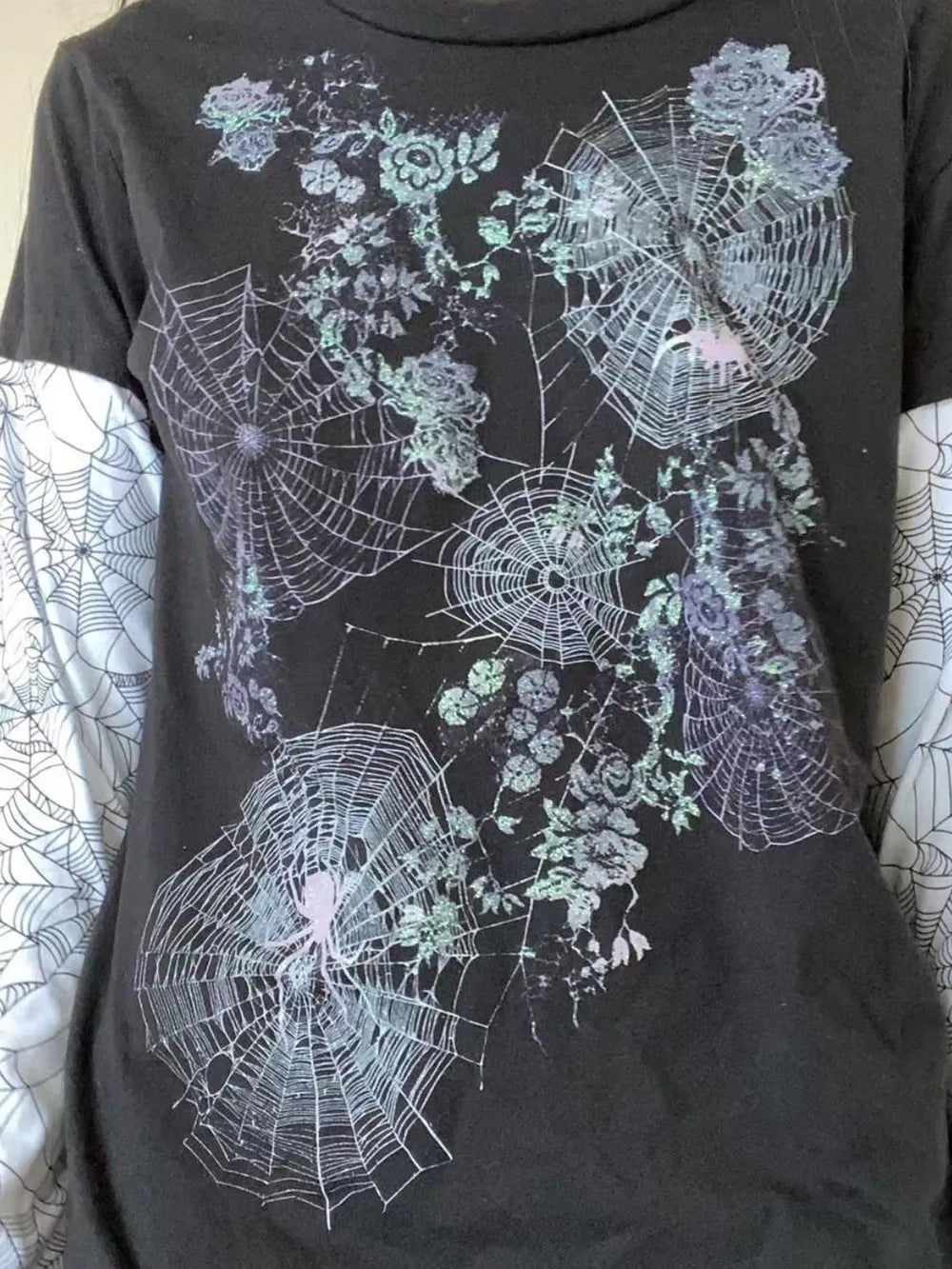 Graphic Round Neck Long Sleeve T-Shirt