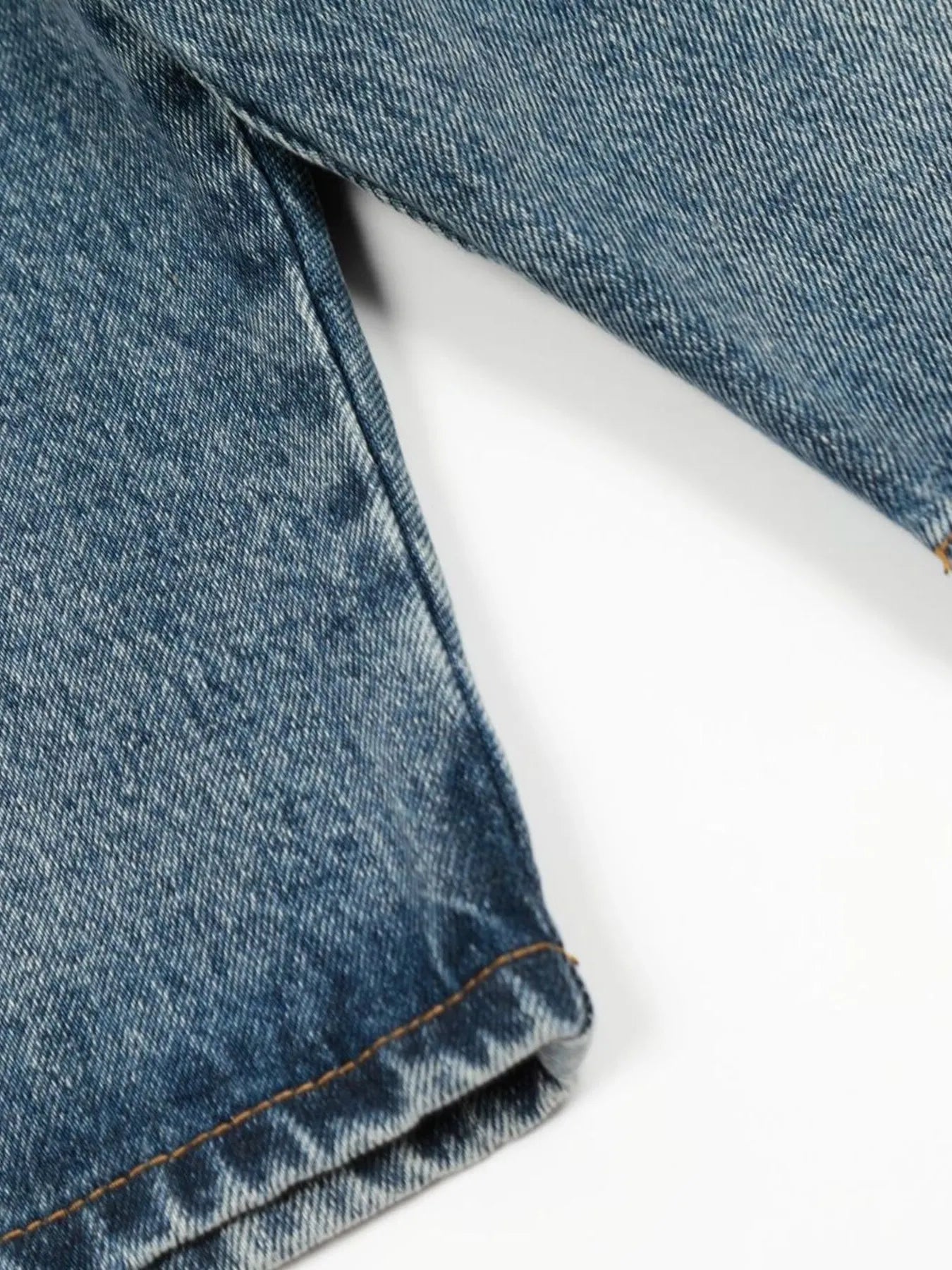 Men's Washed Wide-Leg Denim Shorts