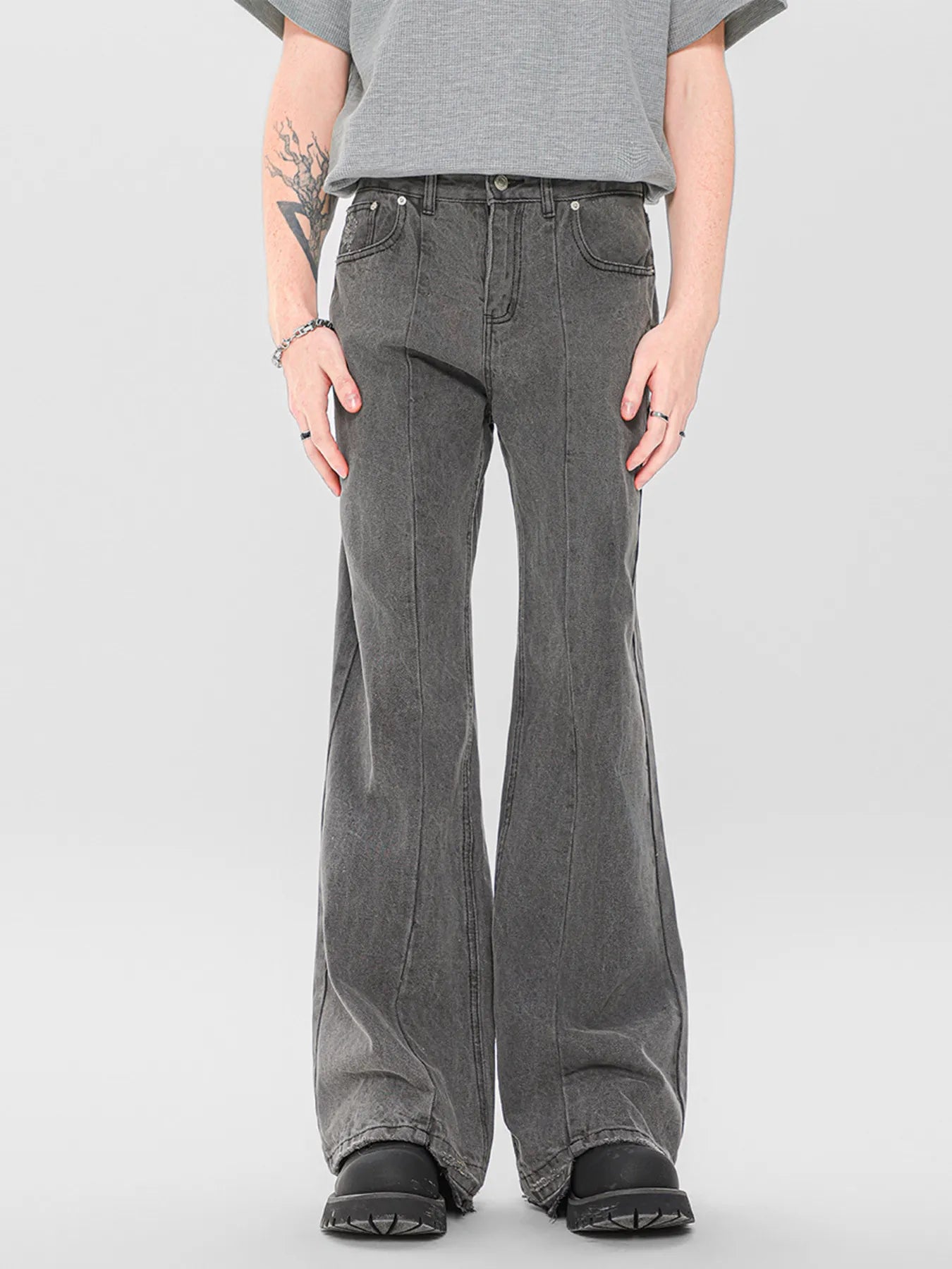 Men's High-Waisted Flare Jeans