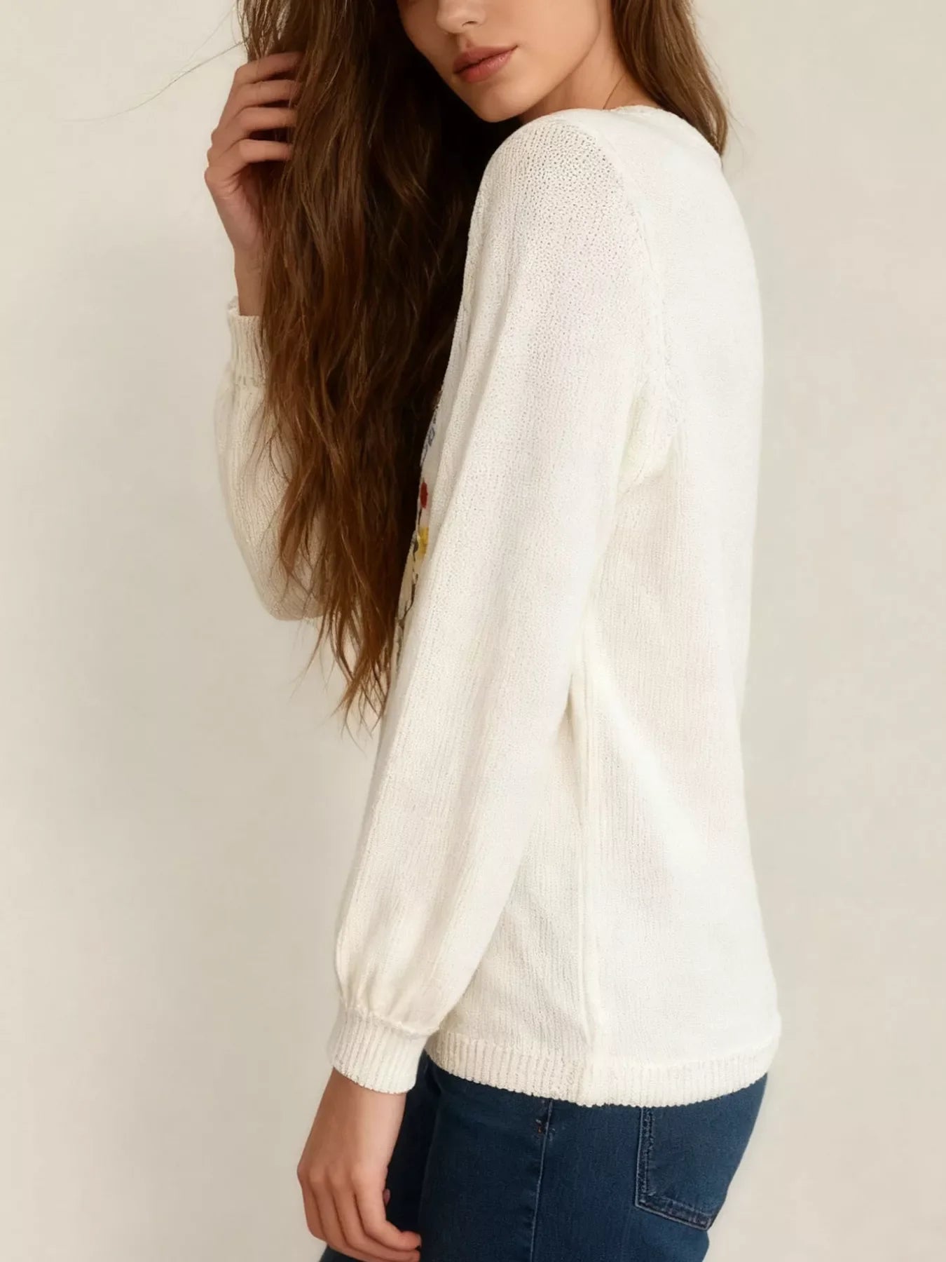 Floral Embroidered V-Neck Sweater