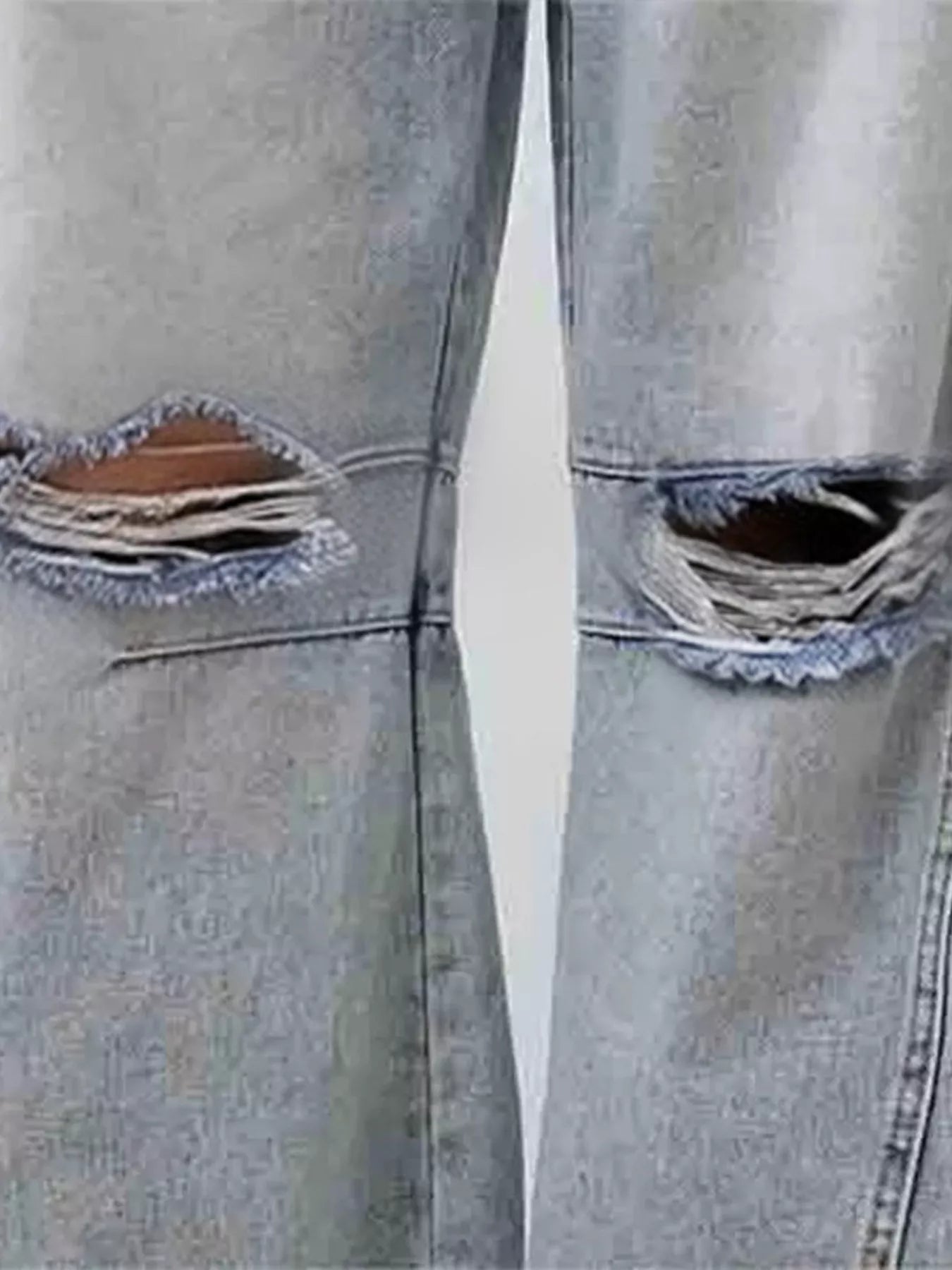 Distressed Wide Leg Jeans