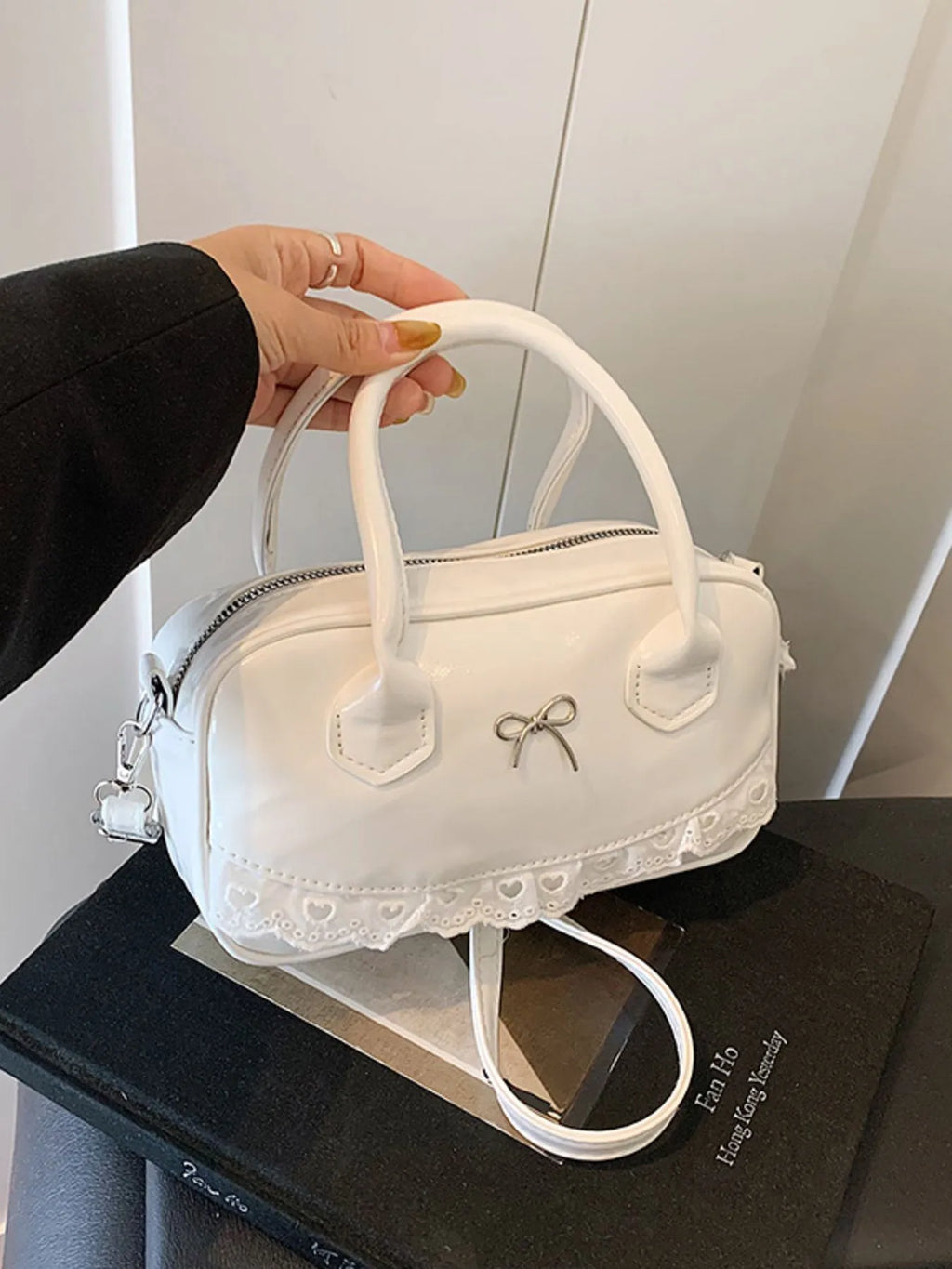 Lace Detail Bow Crossbody Bag