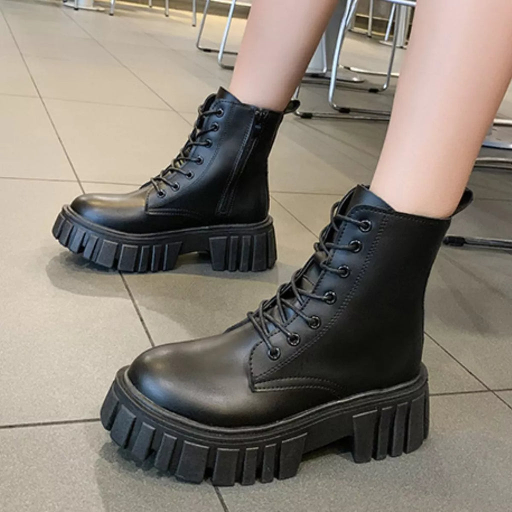 Round Toe Lace-Up Chunky Boots