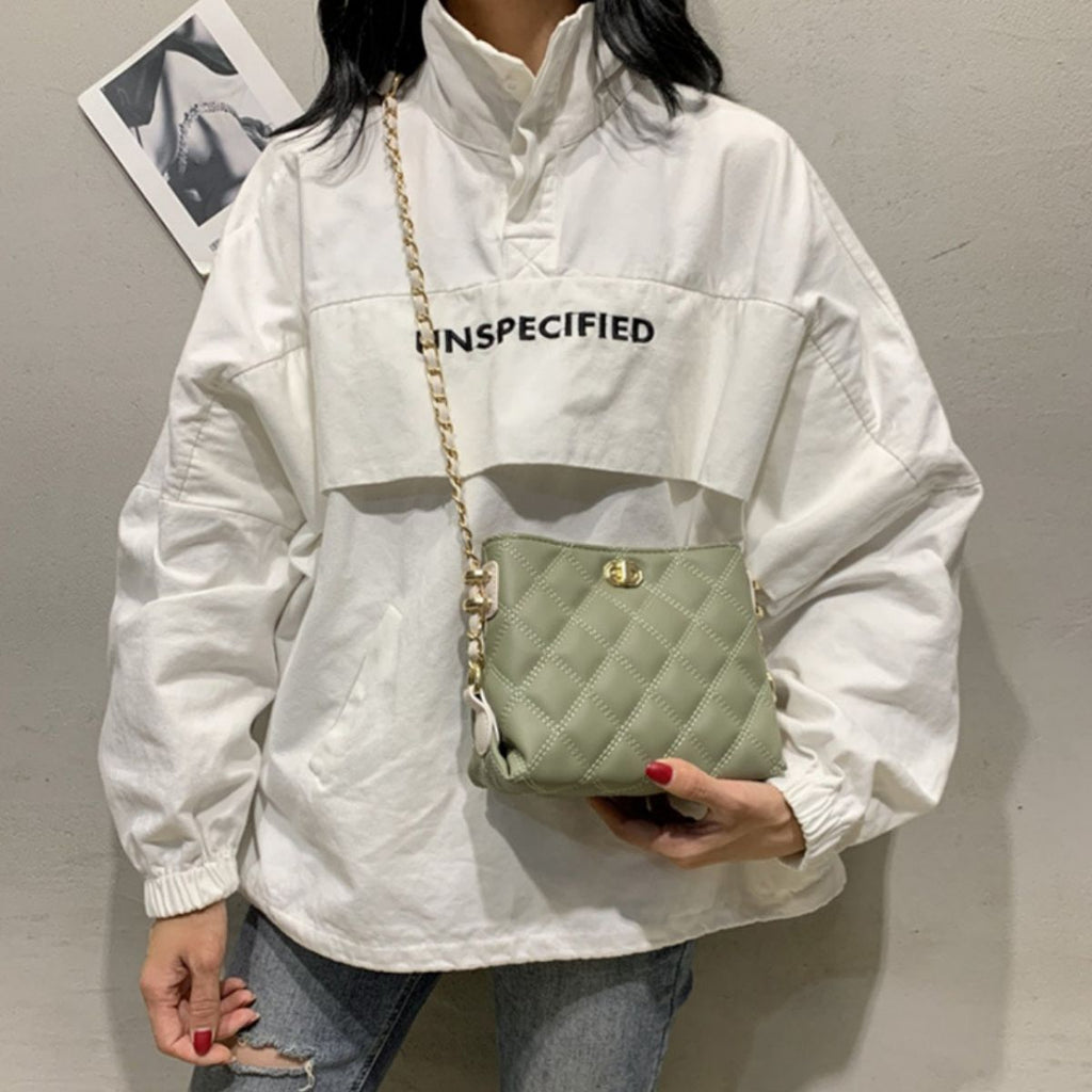 Quilted Chain Strap Crossbody Bag