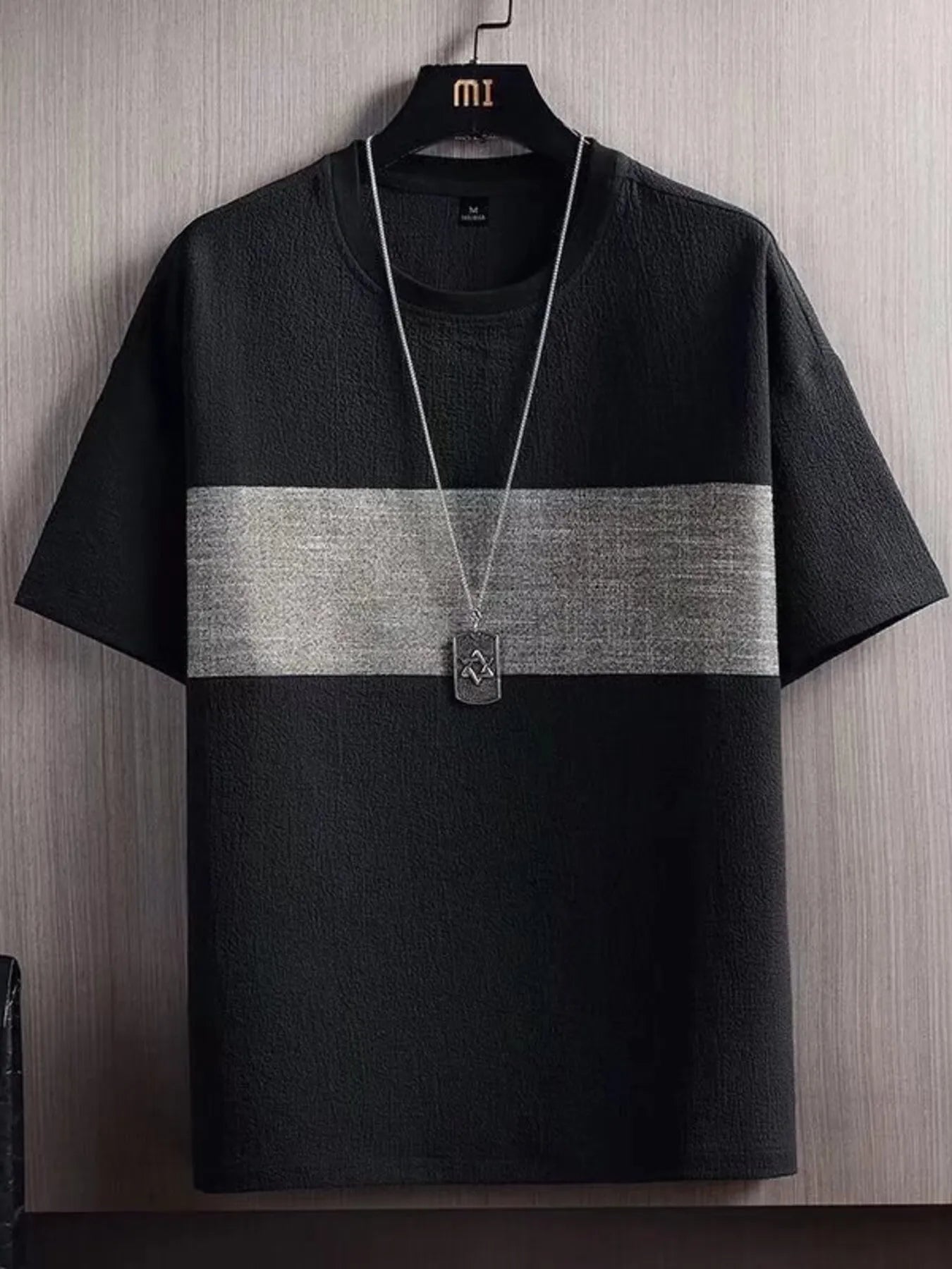 Men's Plus Size Textured Round Neck T-Shirt