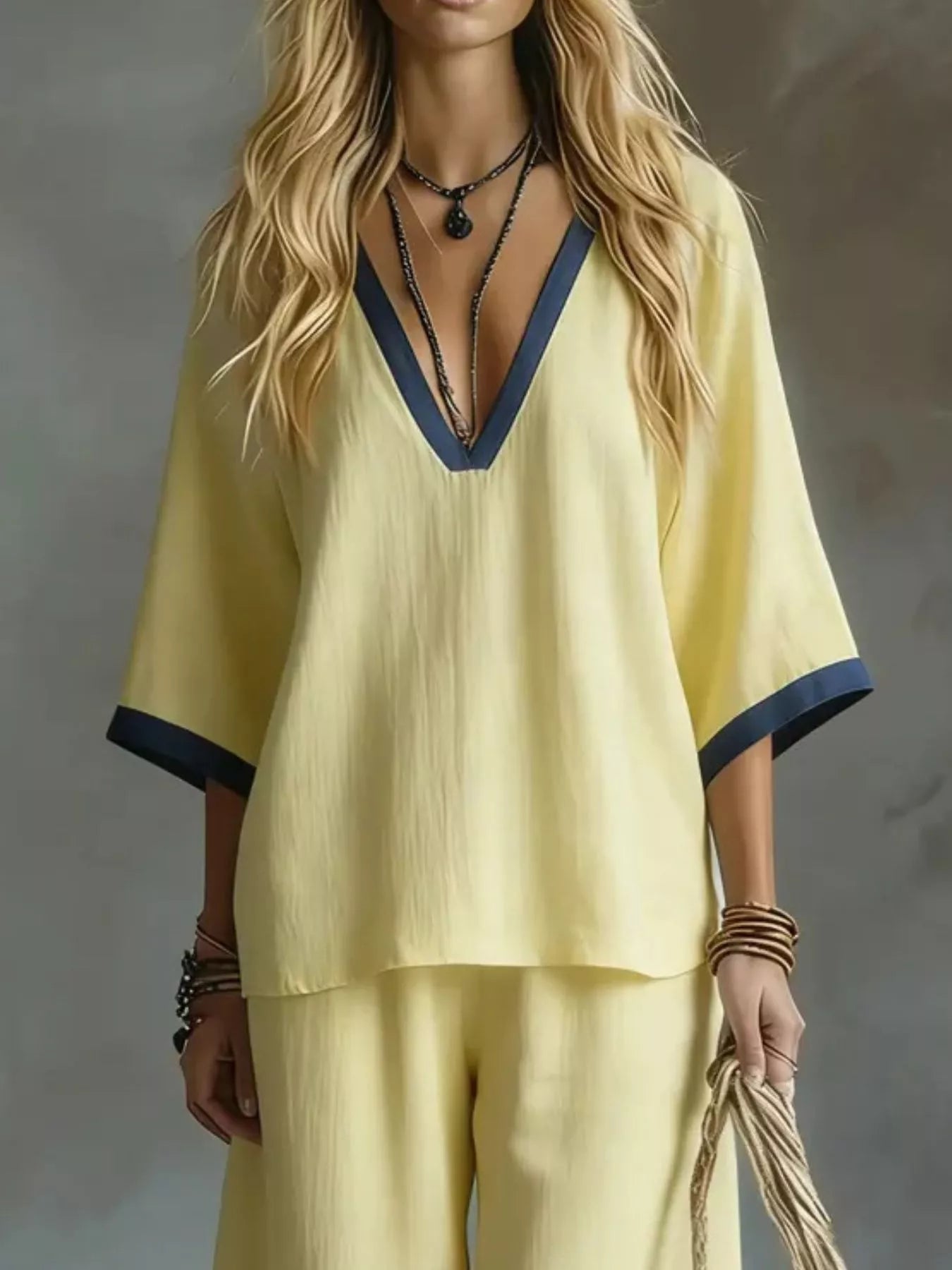 Contrast Trim V-Neck Top and Pants Set