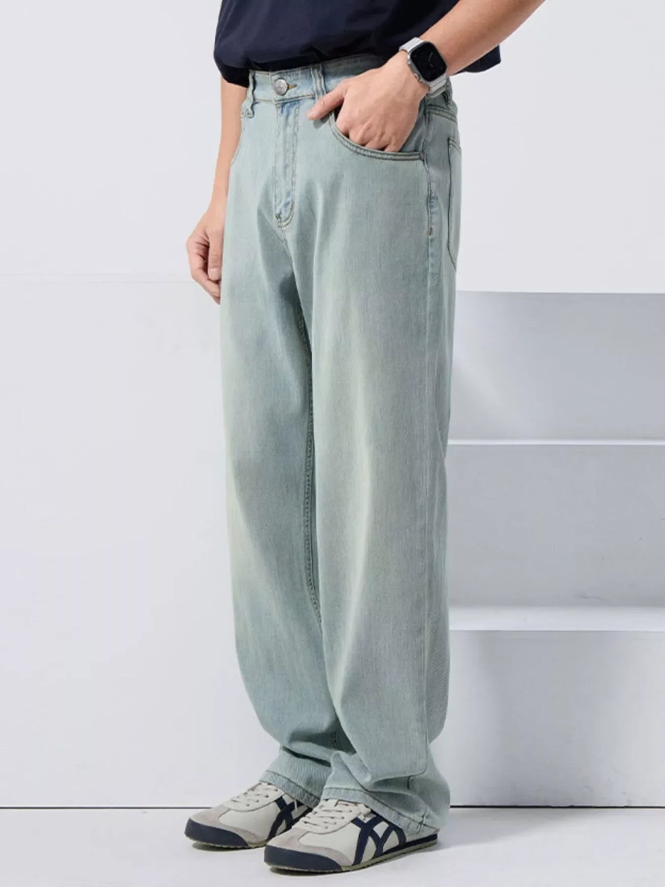 Men's Vintage Wash Loose Fit Jeans