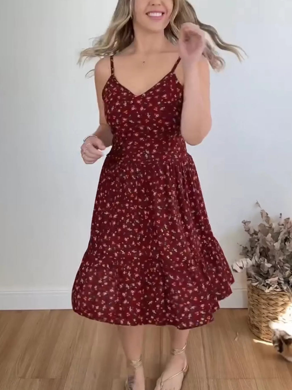Floral Print Spaghetti Strap Ruffle Hem Dress