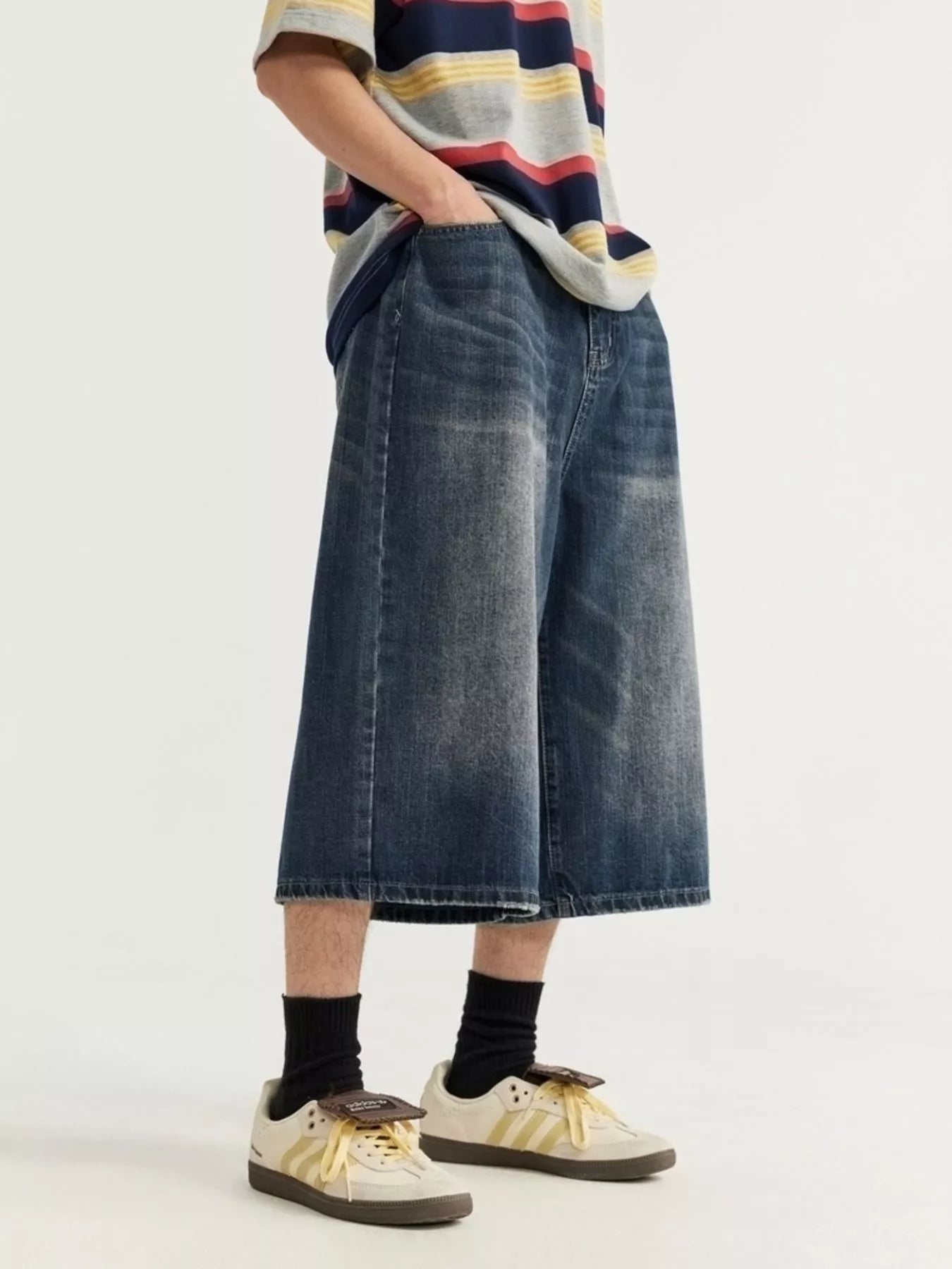 Men's Washed Wide Leg Demin Shorts