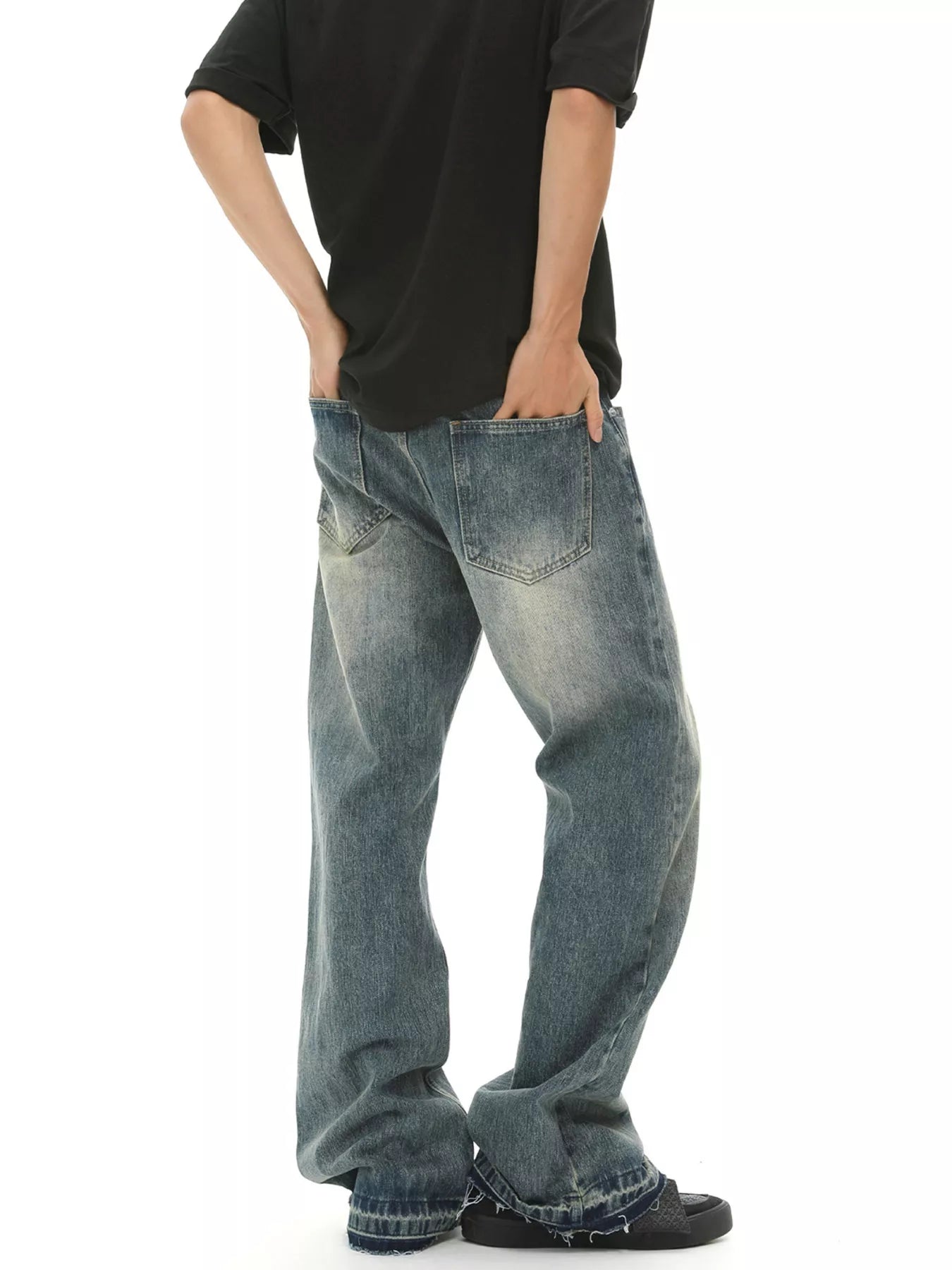 Men's Loose Fit Vintage Wash Jeans