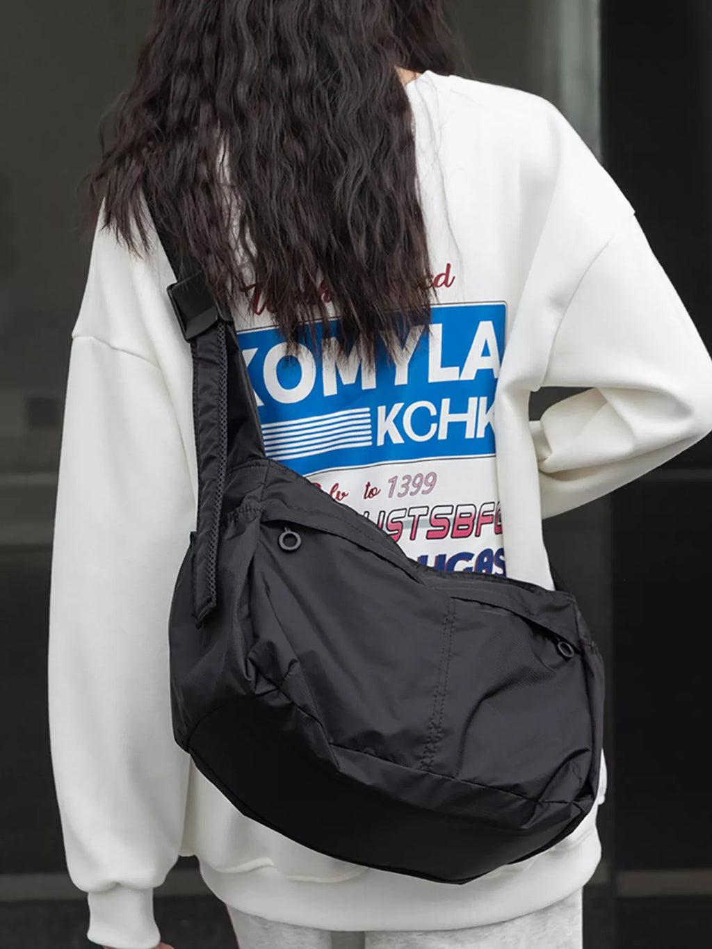 Lightweight Nylon Casual Crossbody Bag
