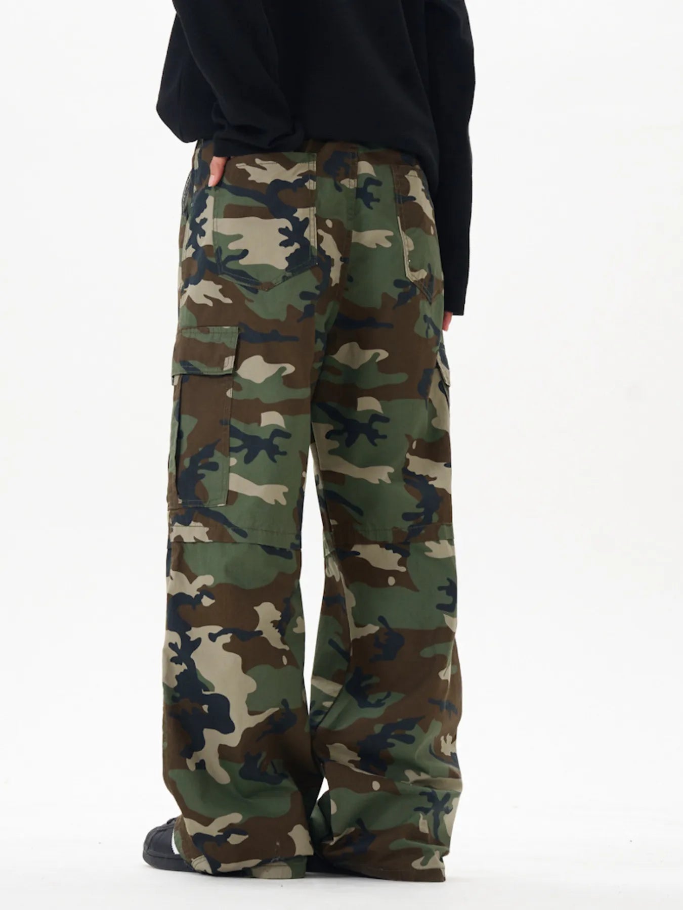 Men's Loose Fit Camouflage Cargo Pants