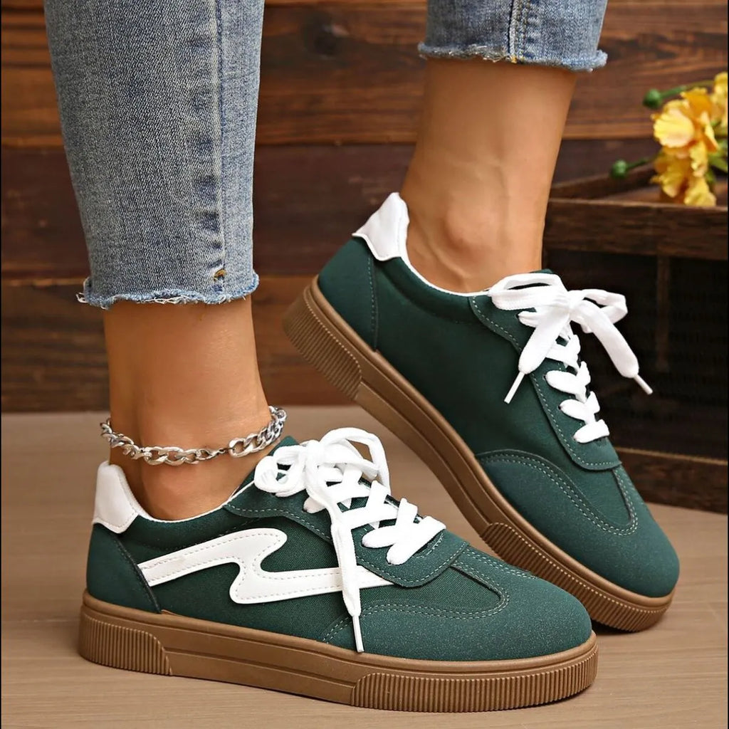 Round Toe Lace Up Sneakers