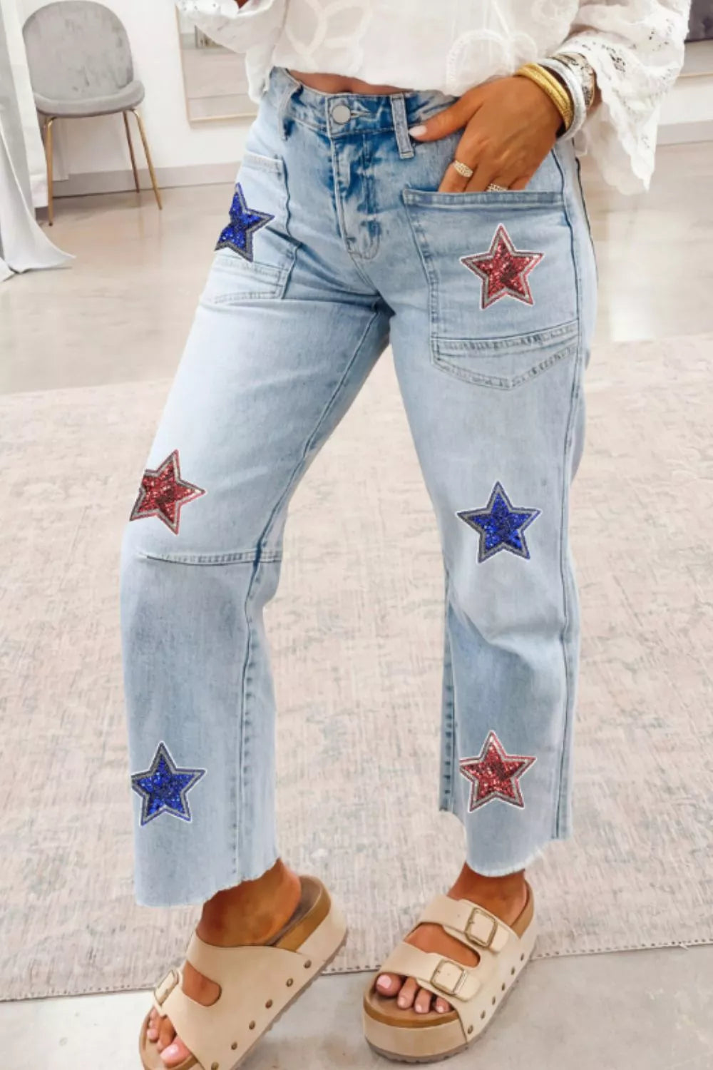 Star-Embellished Cropped Jeans