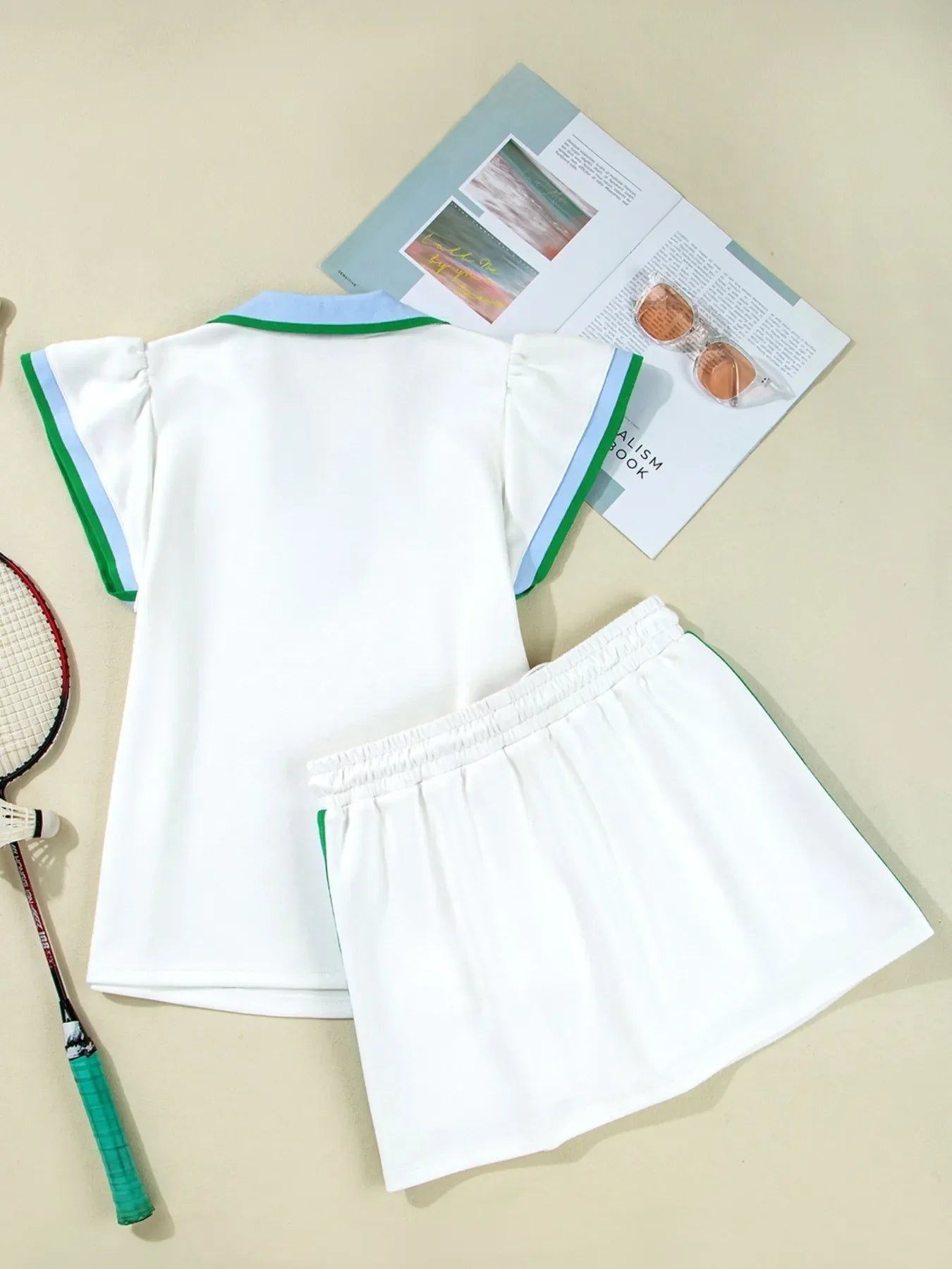 Contrast Trim Top and Mini Skirt Set