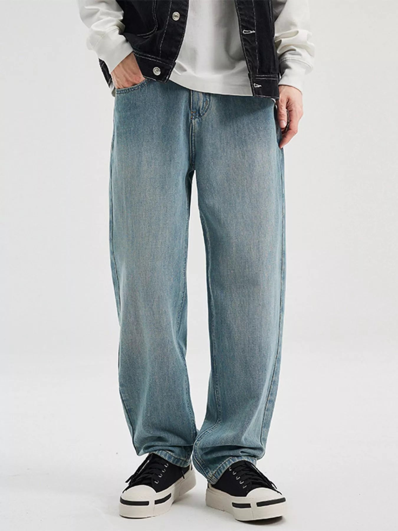 Men's Wash Relaxed Fit Jeans