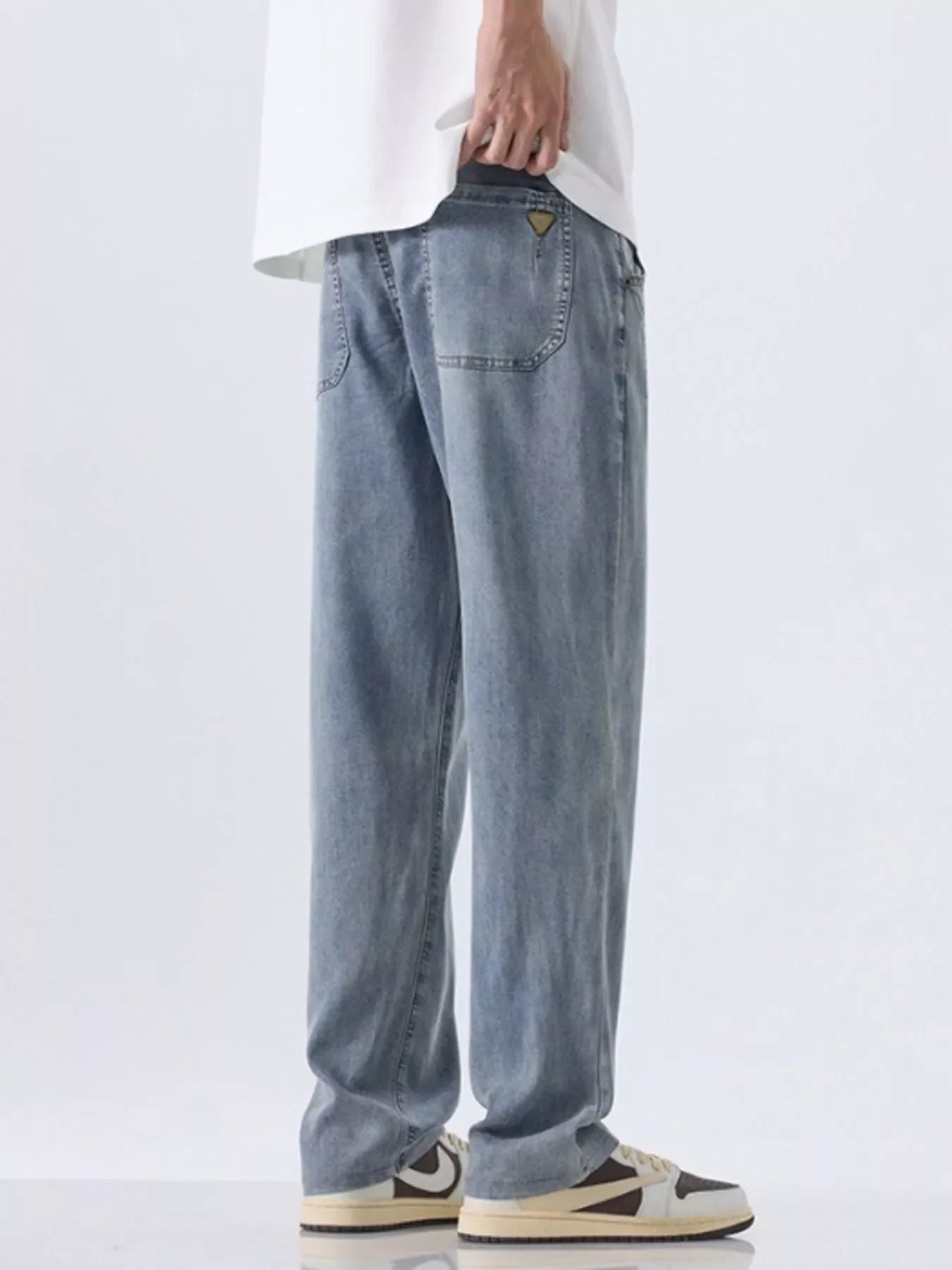Men's Wide Leg Jeans