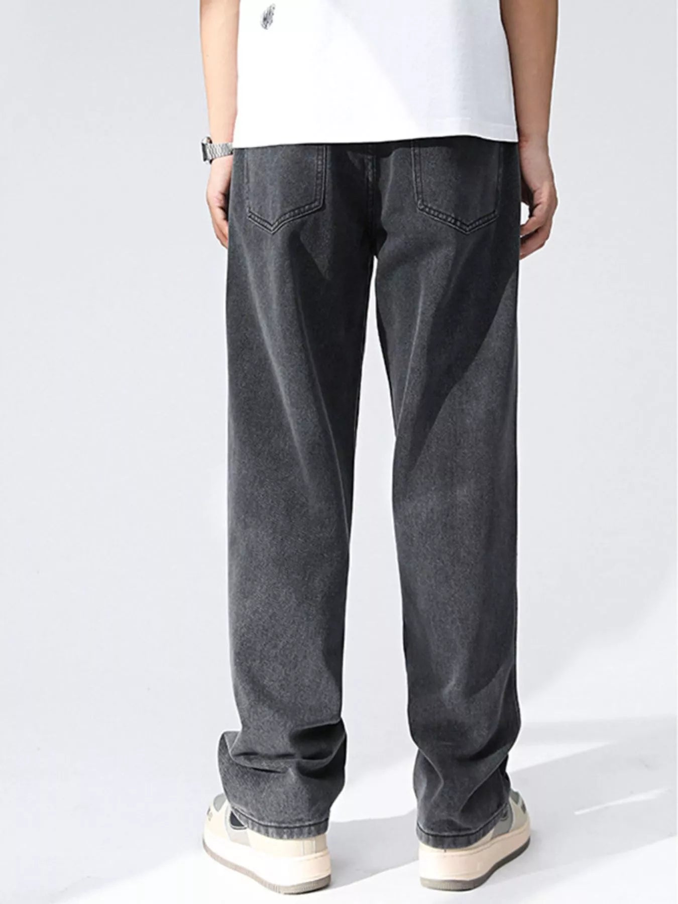 Men's Wash Relaxed Fit Wide Leg Jeans