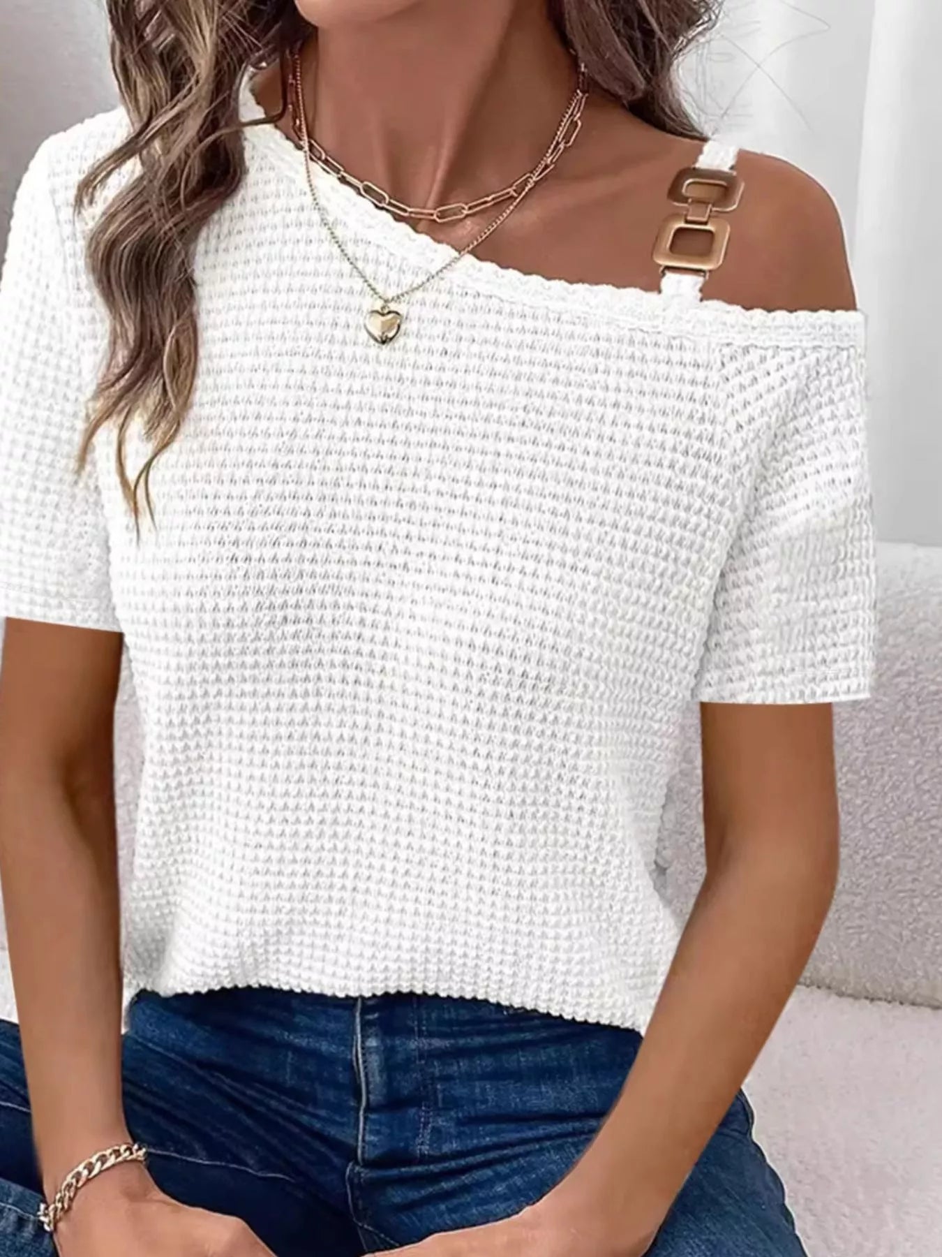 One-Shoulder Chain Detail Waffle Knit T-Shirt