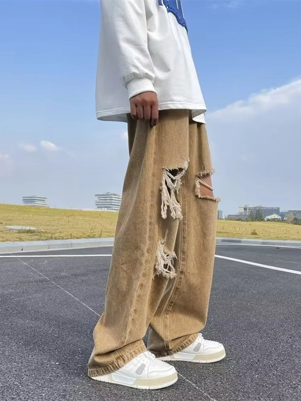 Men's Plus Size Distressed Wide Leg Jeans