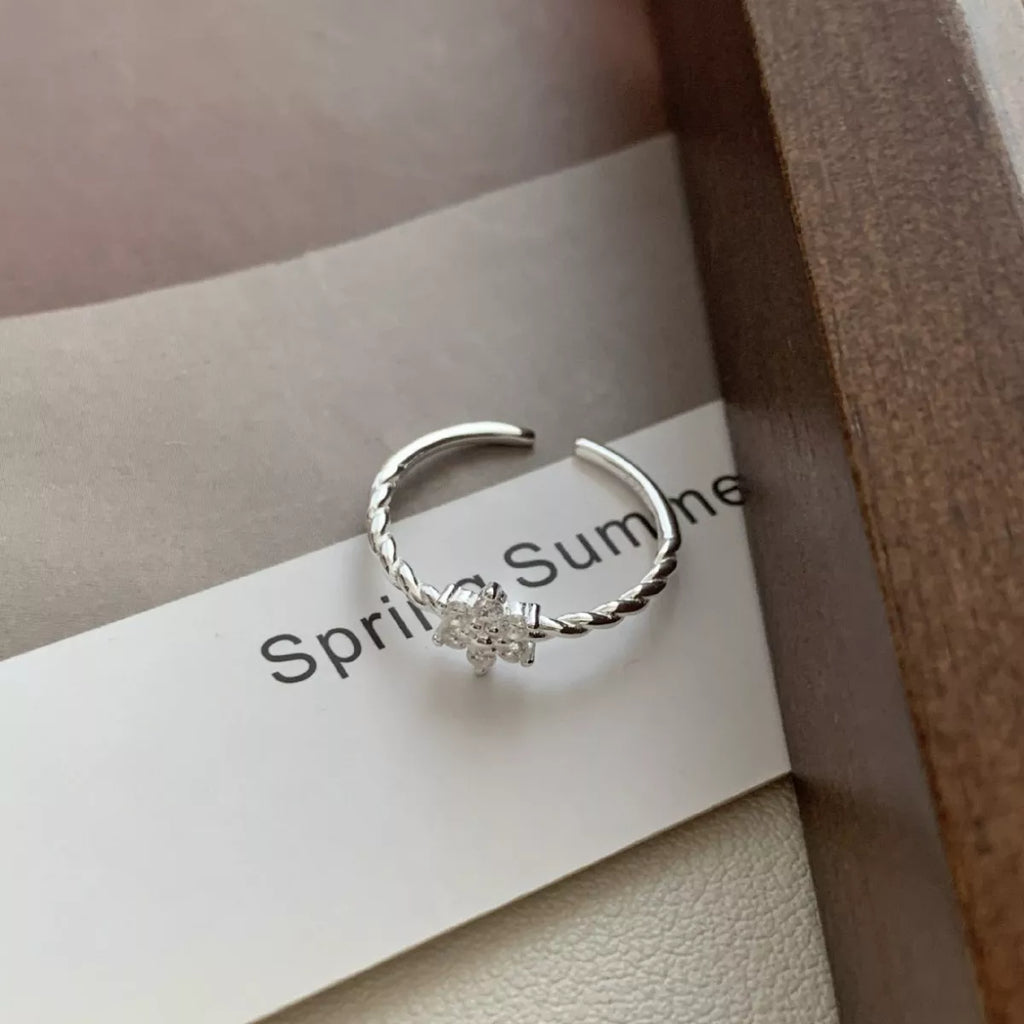 925 Sterling Silver Zircon Flower Open Ring