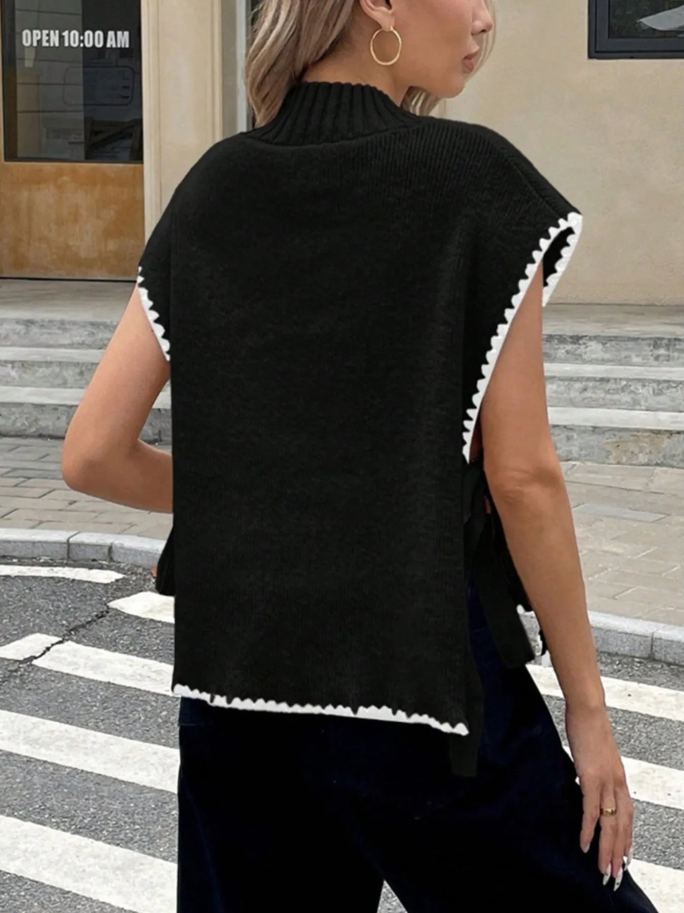 Ribbed Turtleneck Sweater Vest with Contrast Trim