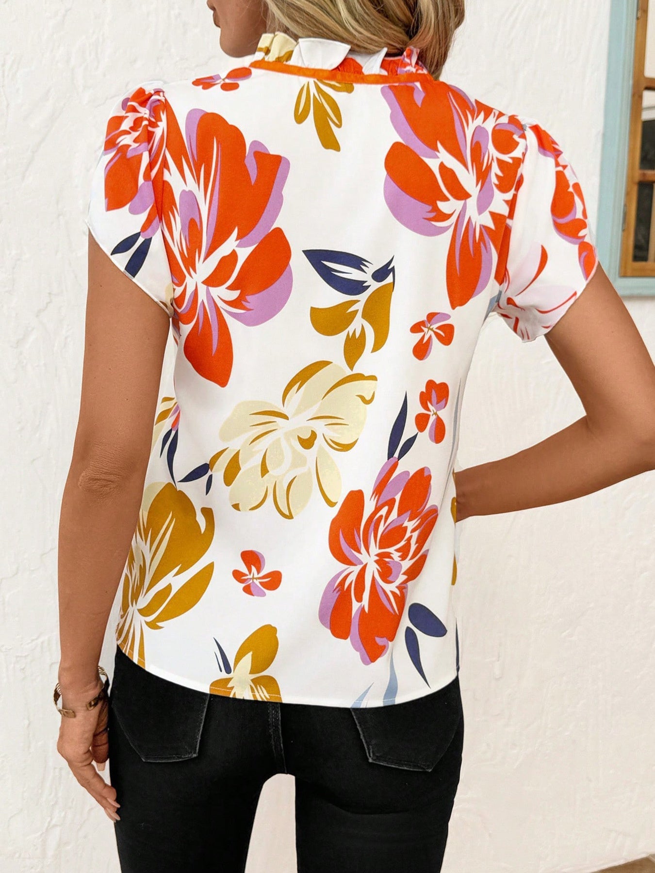 Tie Neck Short Sleeve Blouse