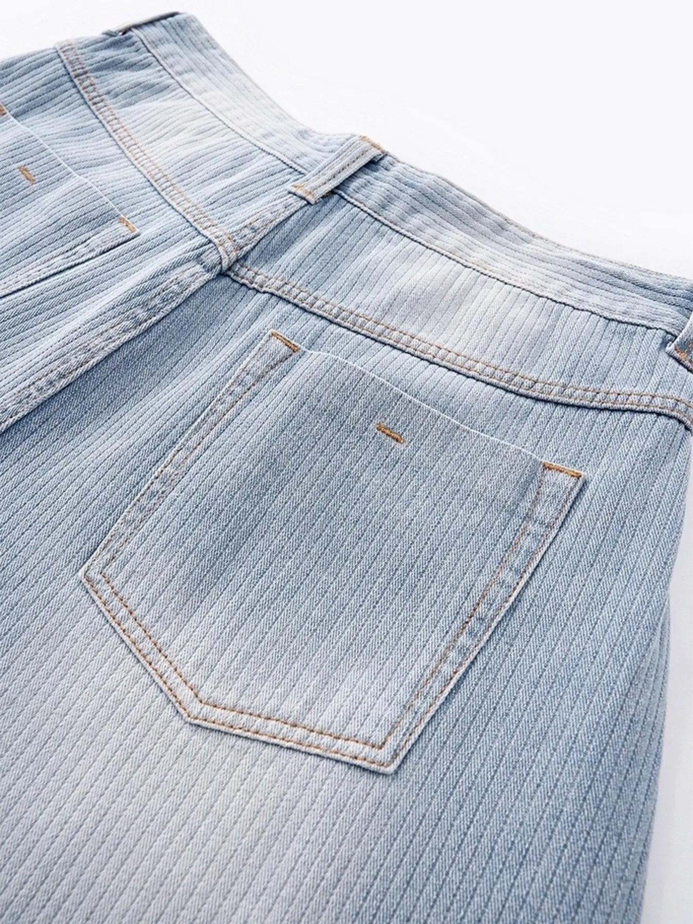 Men's Wide Leg Jeans