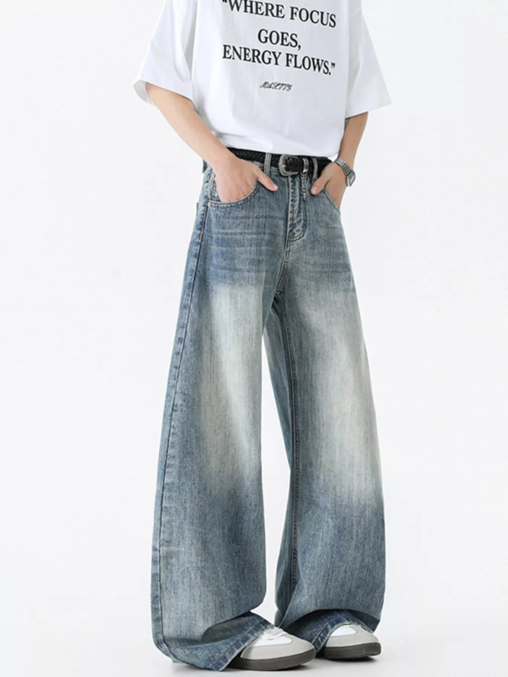 Men's Vintage Wash Wide Leg Jeans