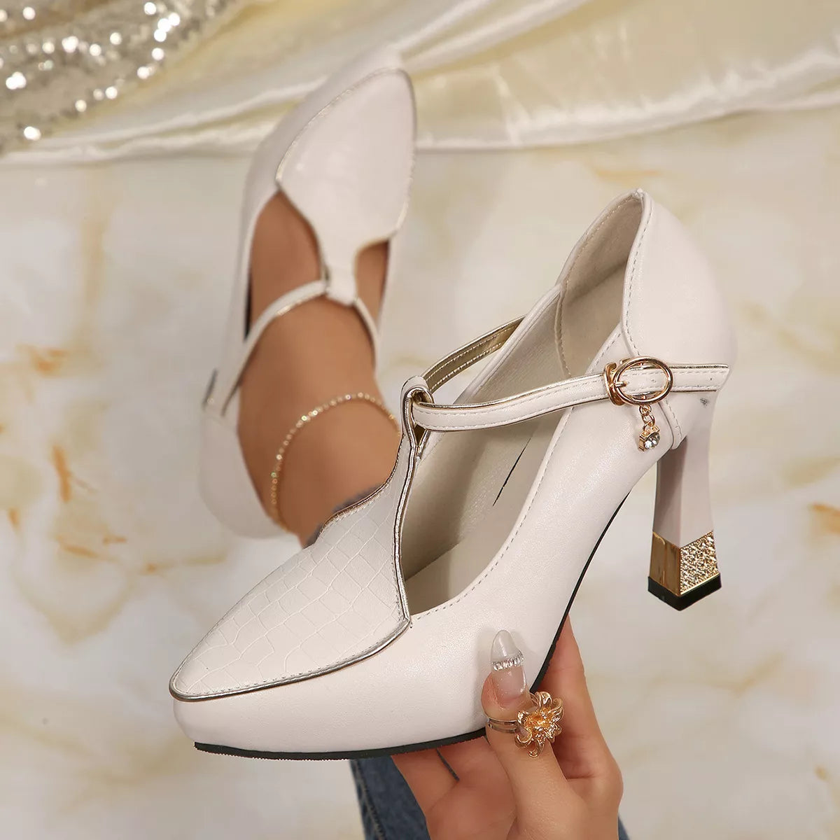 Point Toe Flare Heels Pumps
