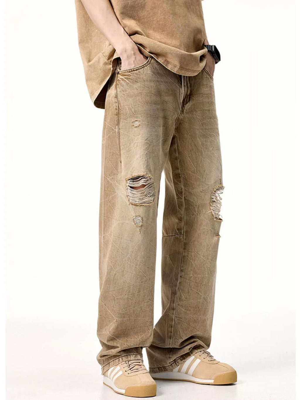 Men's Distressed Relaxed Fit Jeans