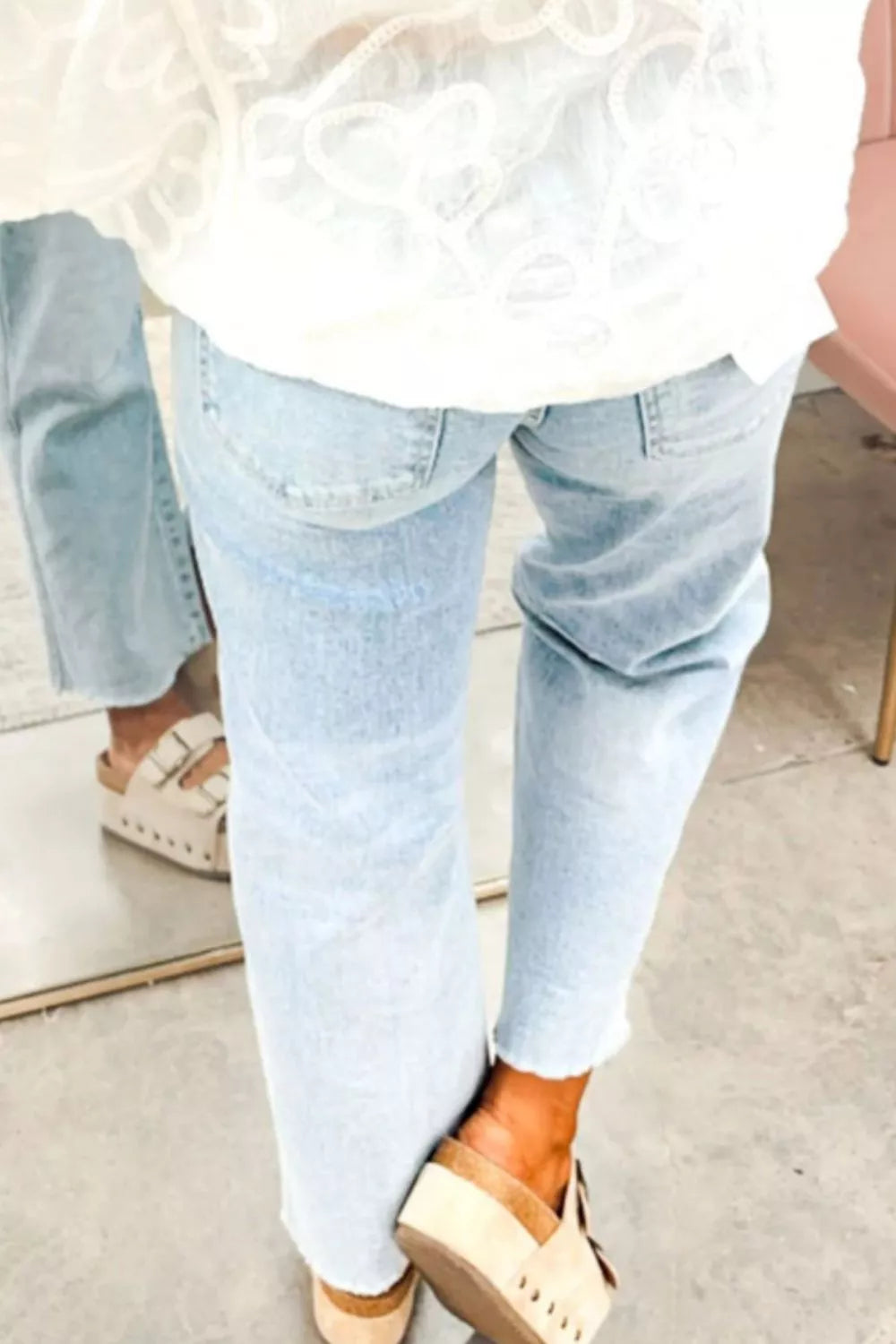 Star-Embellished Cropped Jeans