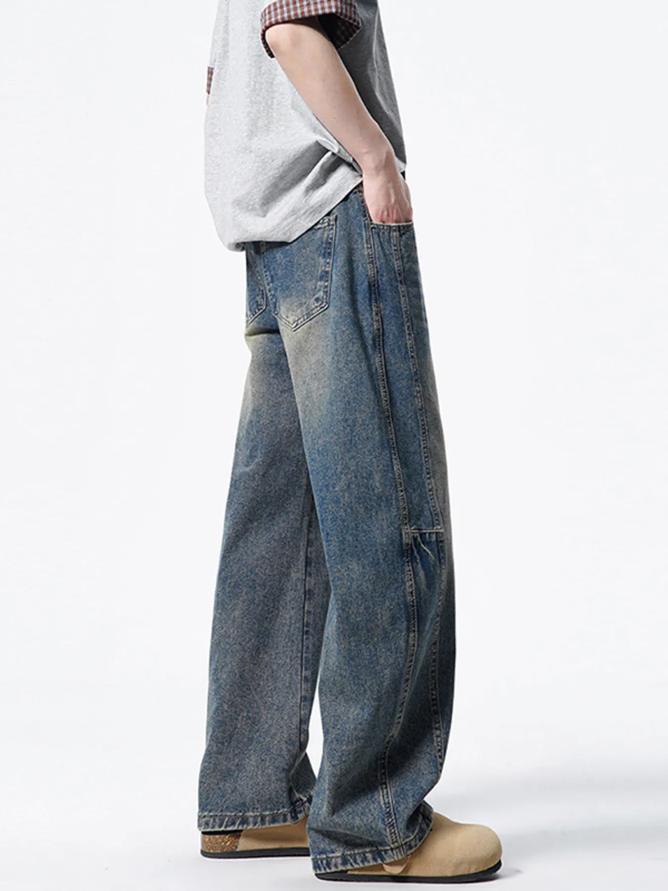 Men's Vintage Wash Wide Leg Jeans