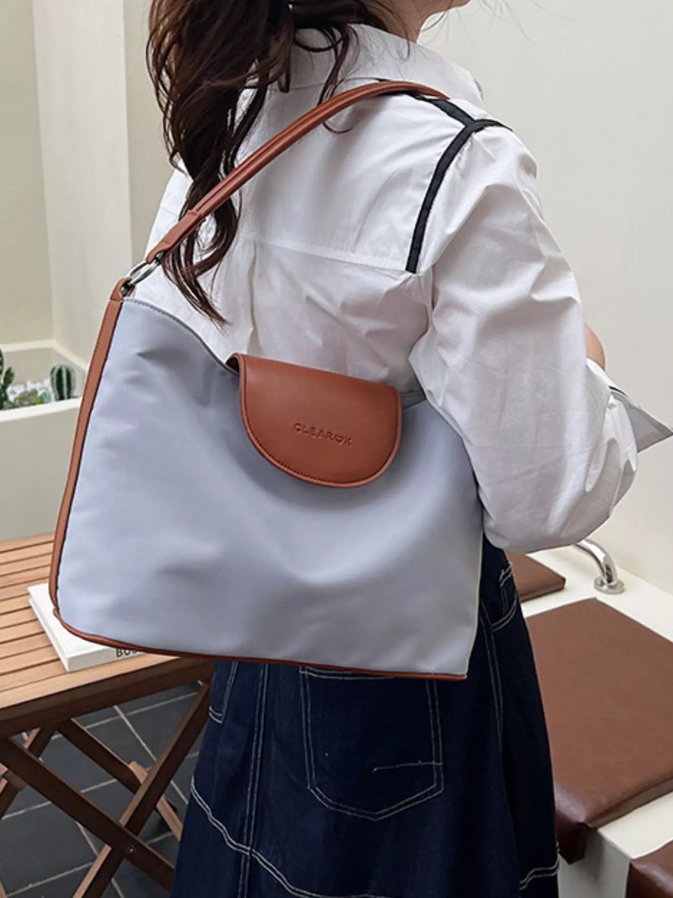 Lightweight Crossbody Bag