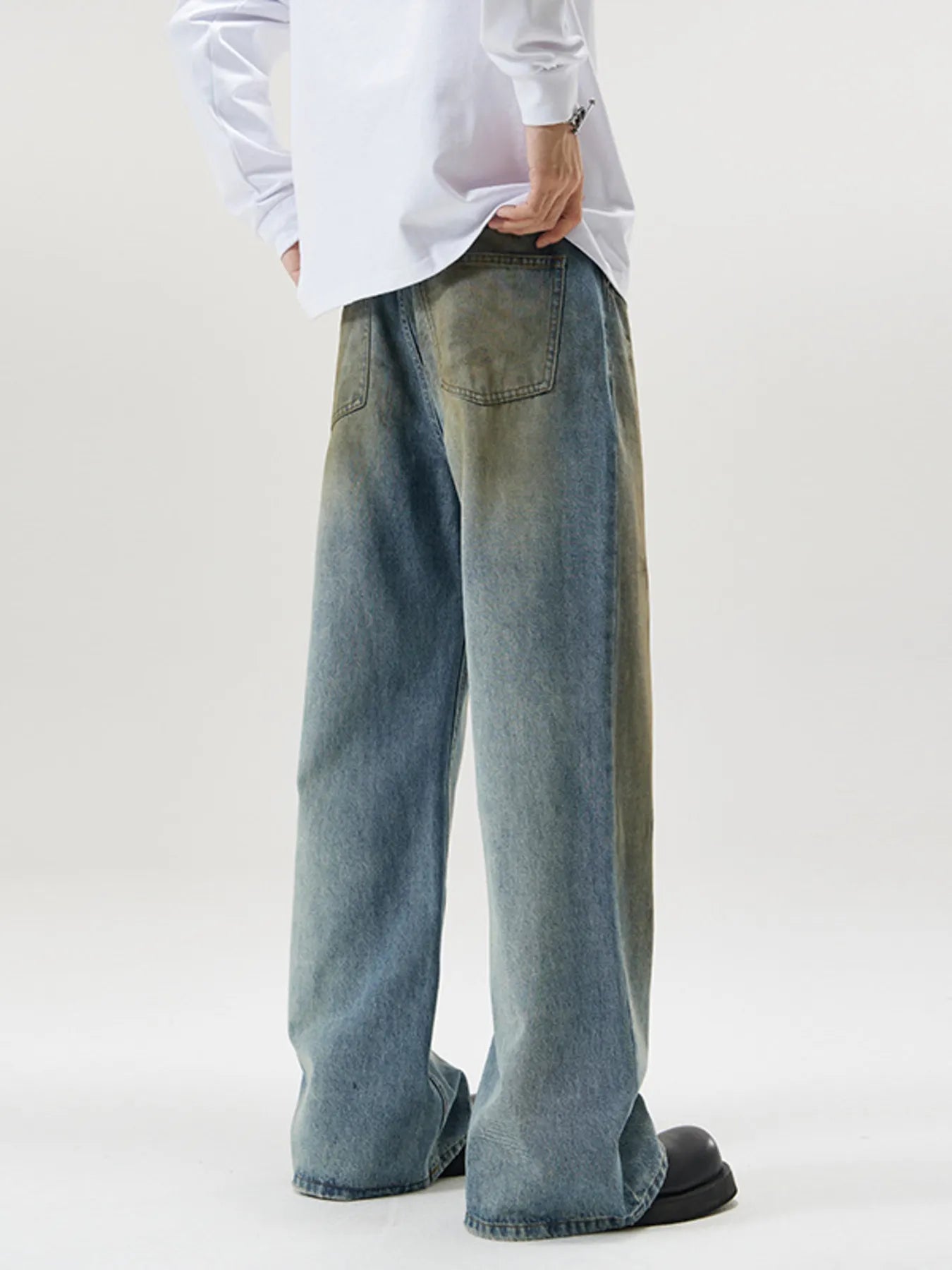 Men's Full Size Wide Leg Relaxed Fit Jeans Plus Size