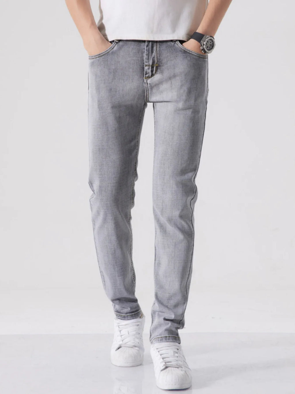 Men's Slim Fit Washed Jeans