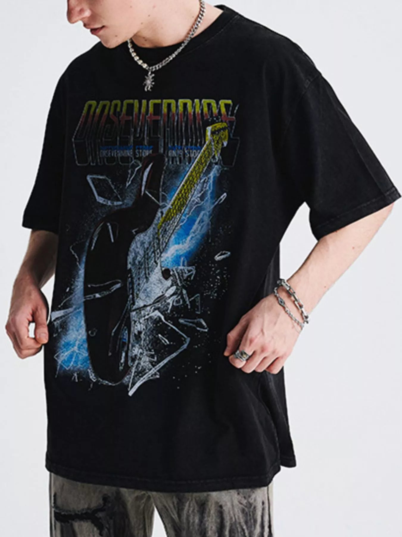 Men's Graphic Round Neck Short Sleeve T-Shirt