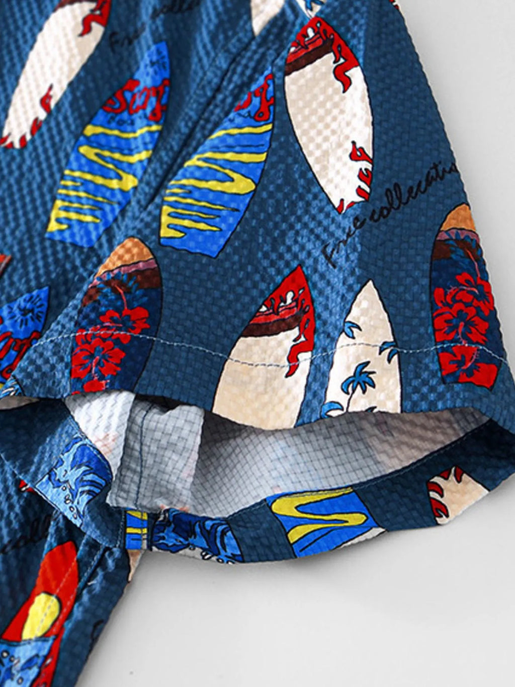 Men's Printed Button Up Short Sleeve Shirt