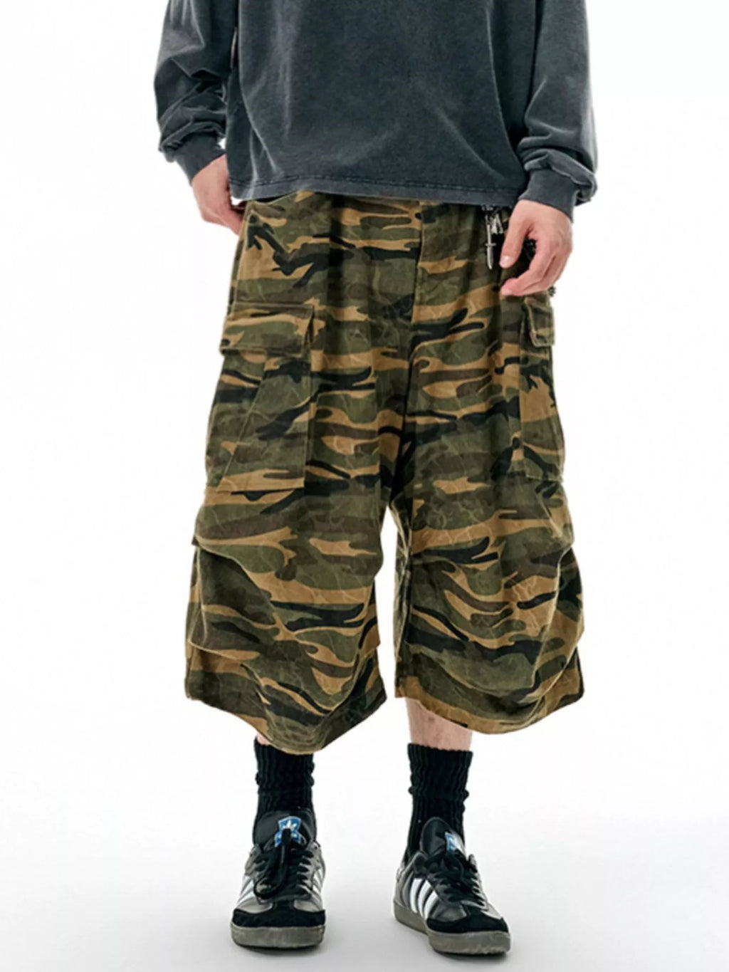 Men's Camo Cargo Culottes Shorts