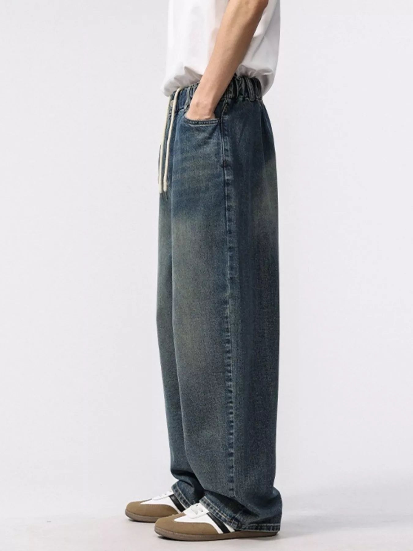 Men's Wash Relaxed Fit Jeans