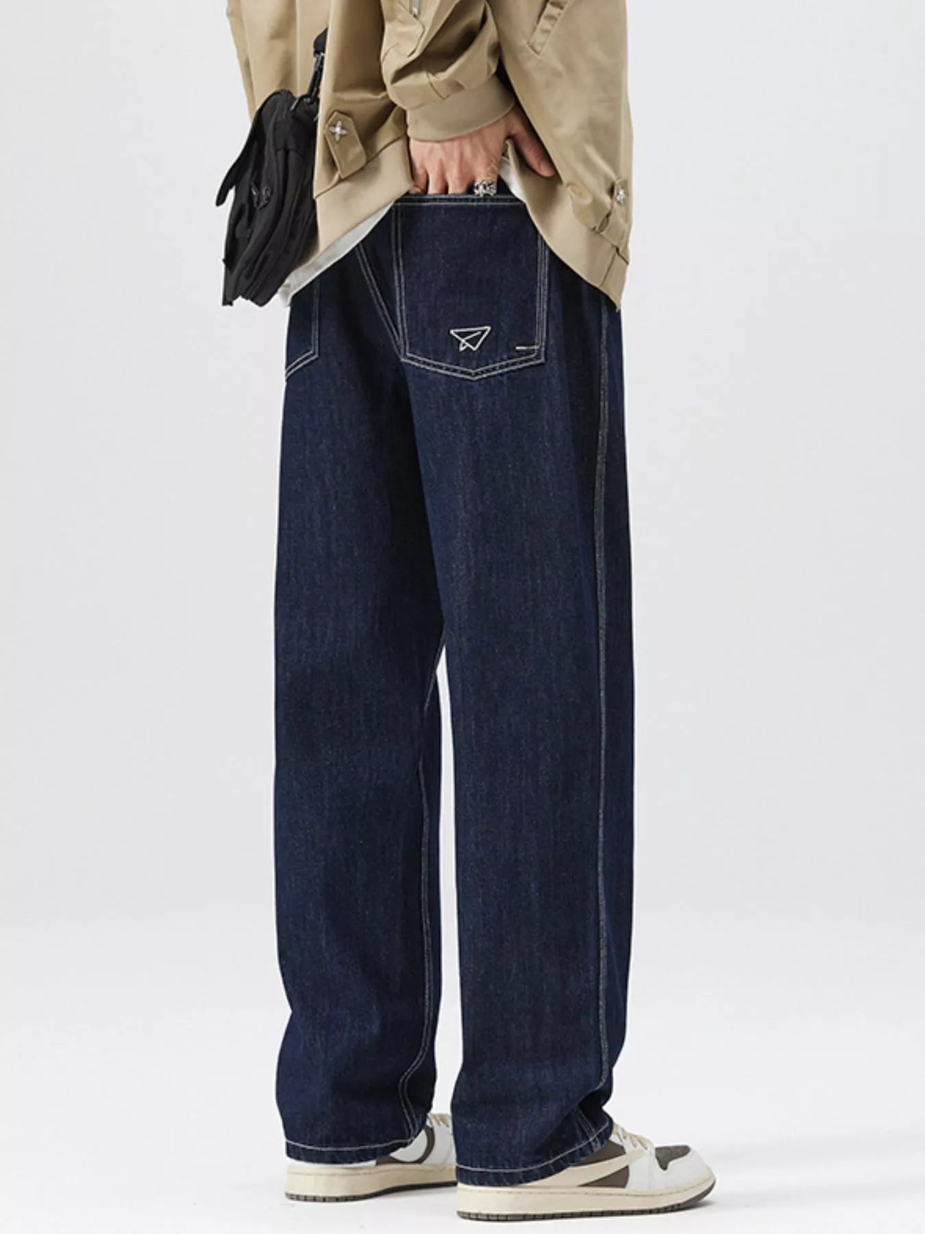 Men's Wide Leg Jeans with Pockets