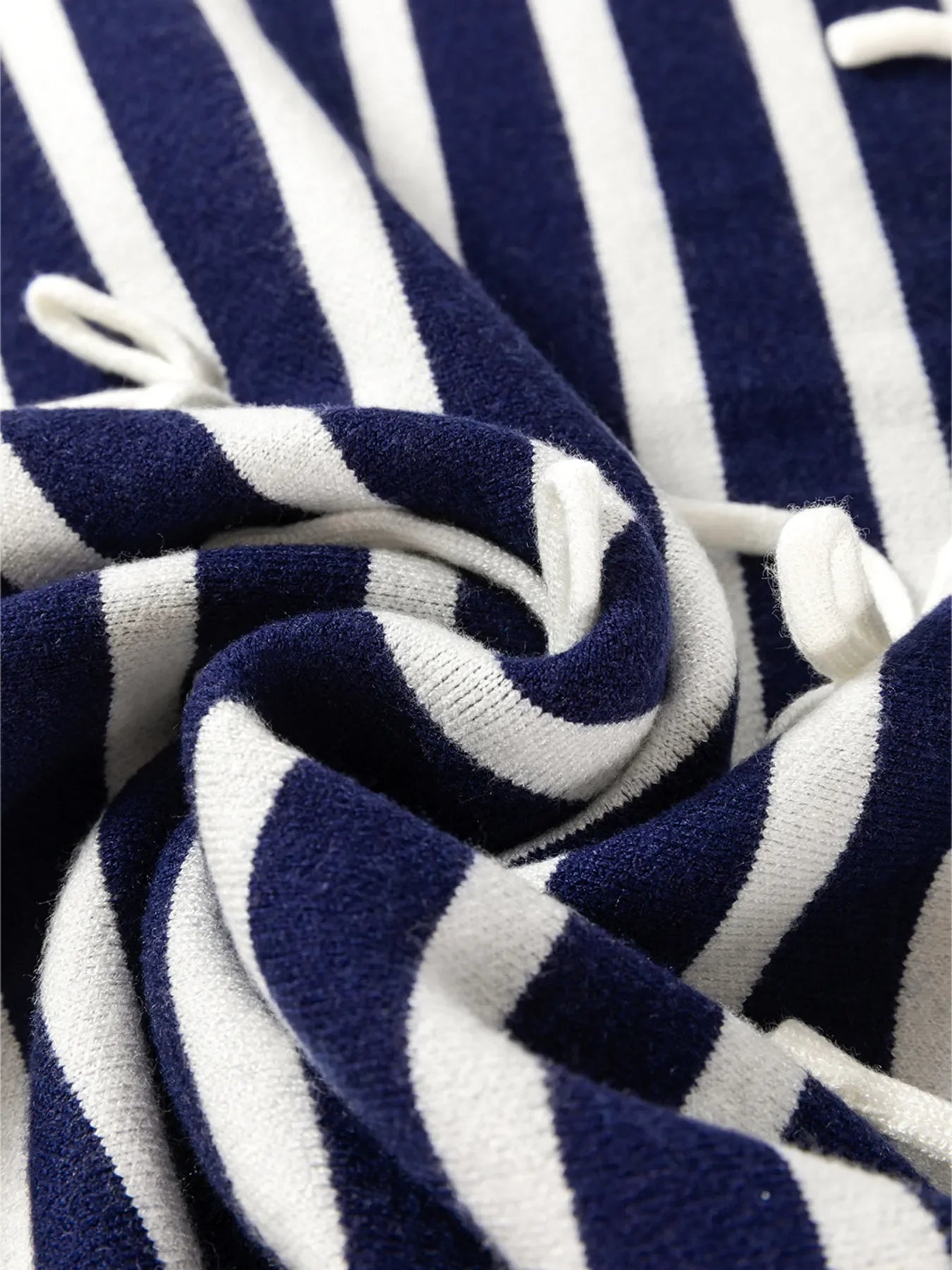 Stripe Knitted Bow Decor Sweater Vest