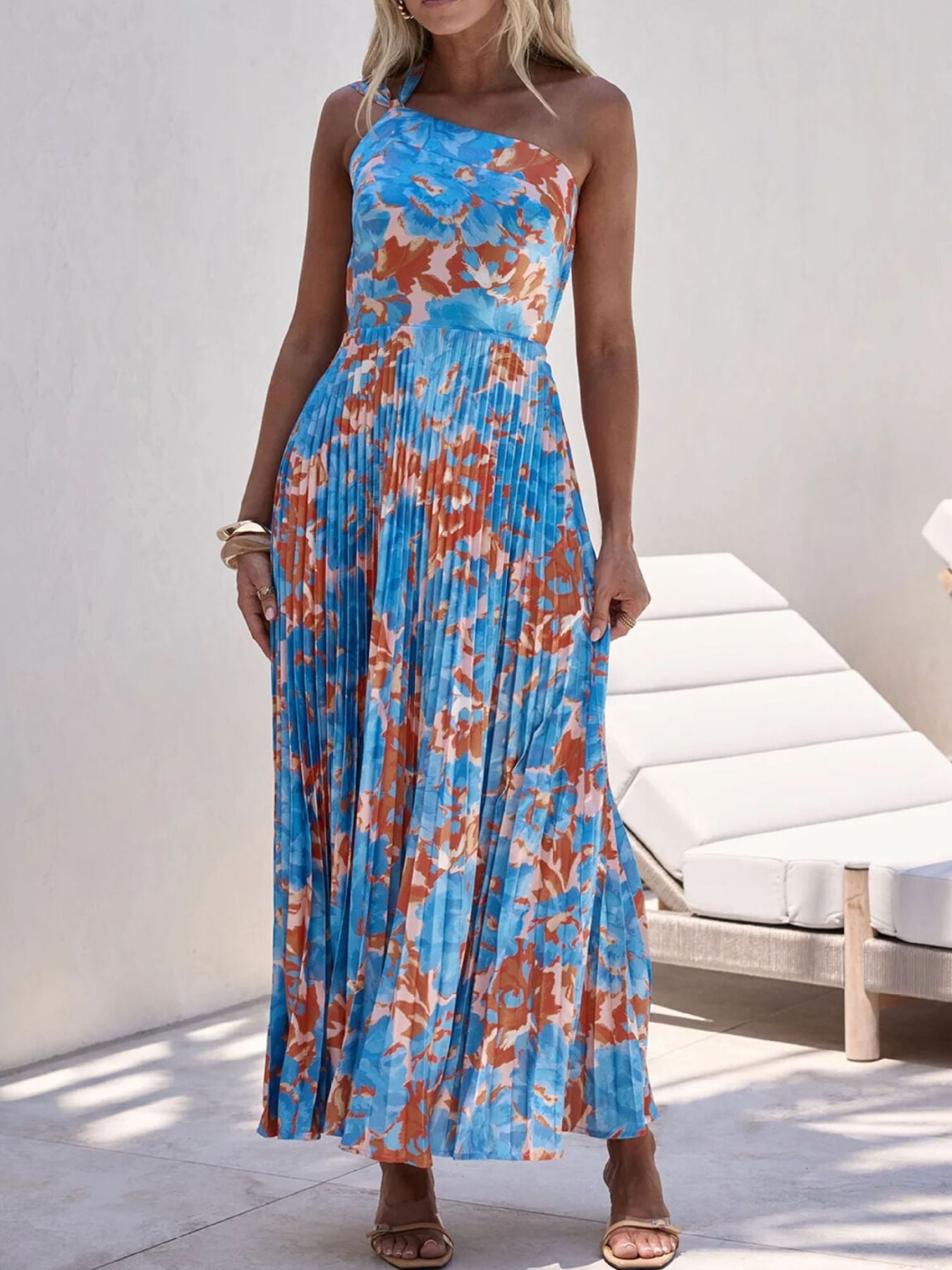 Floral Print One-Shoulder Pleated Dress