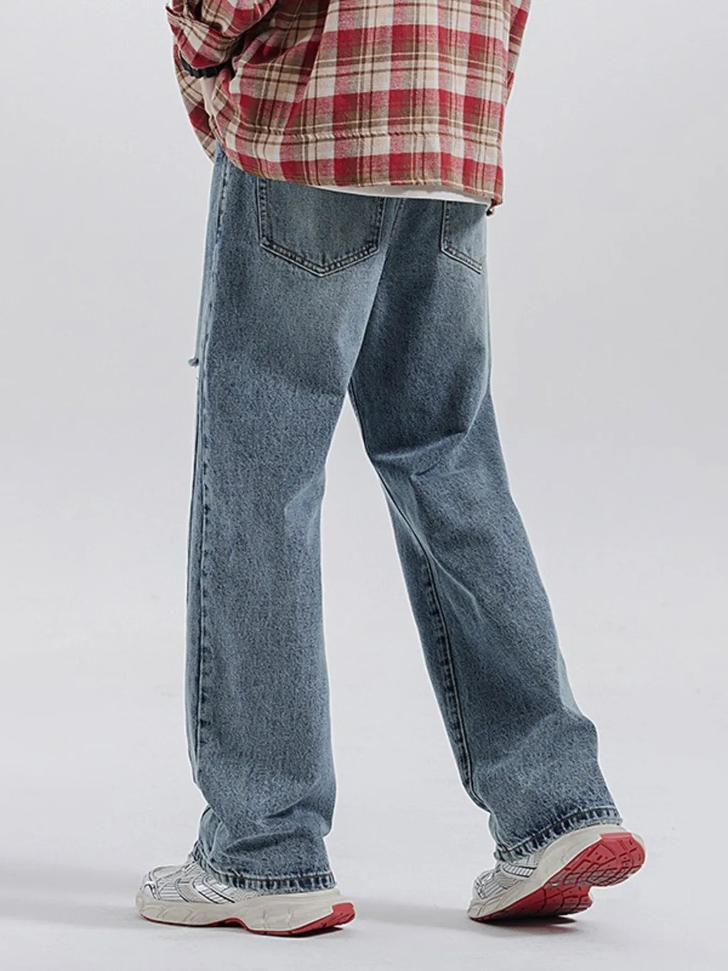 Men's Vintage Distressed Relaxed Fit Jeans